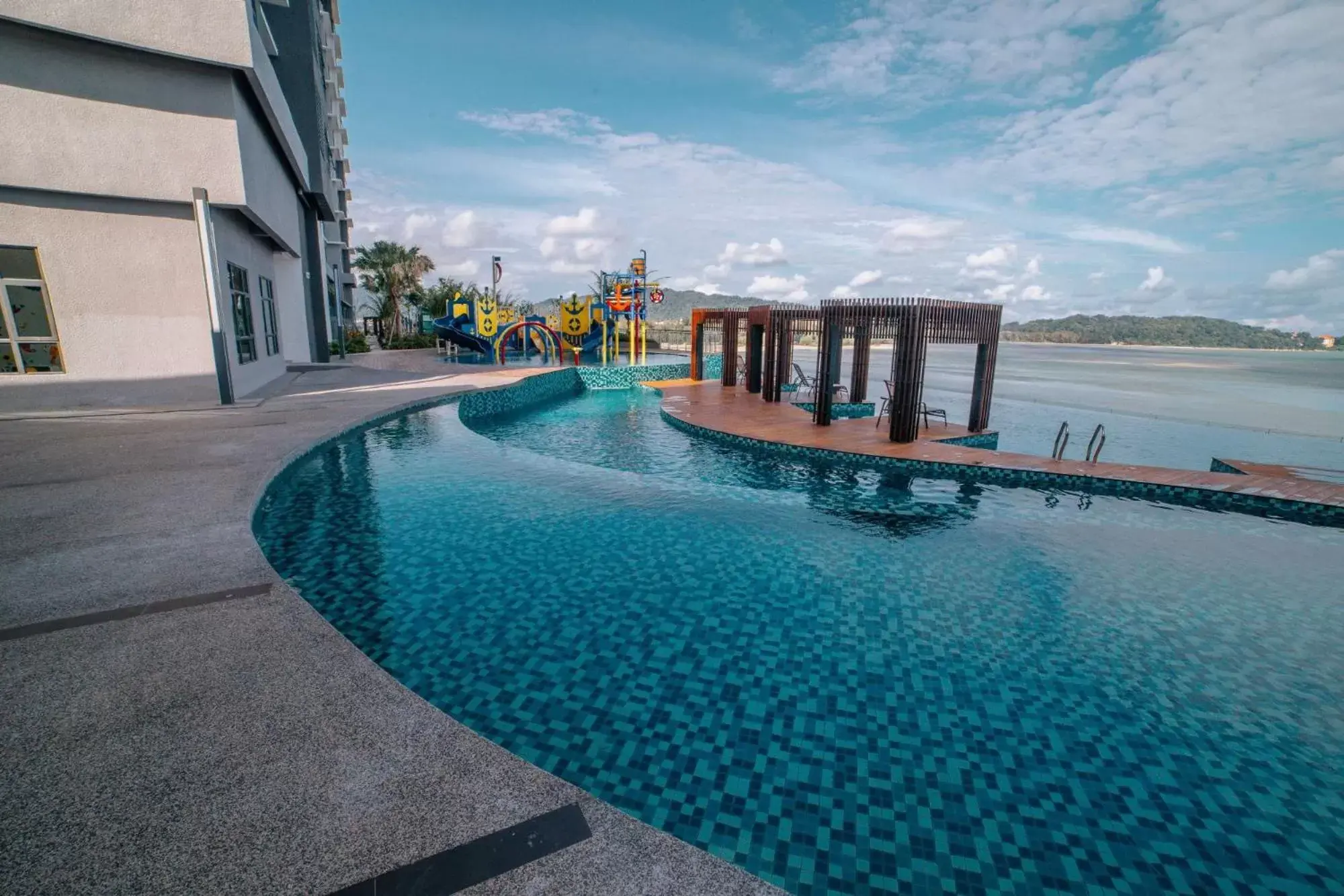 Swimming Pool in Swiss-Belhotel Kuantan