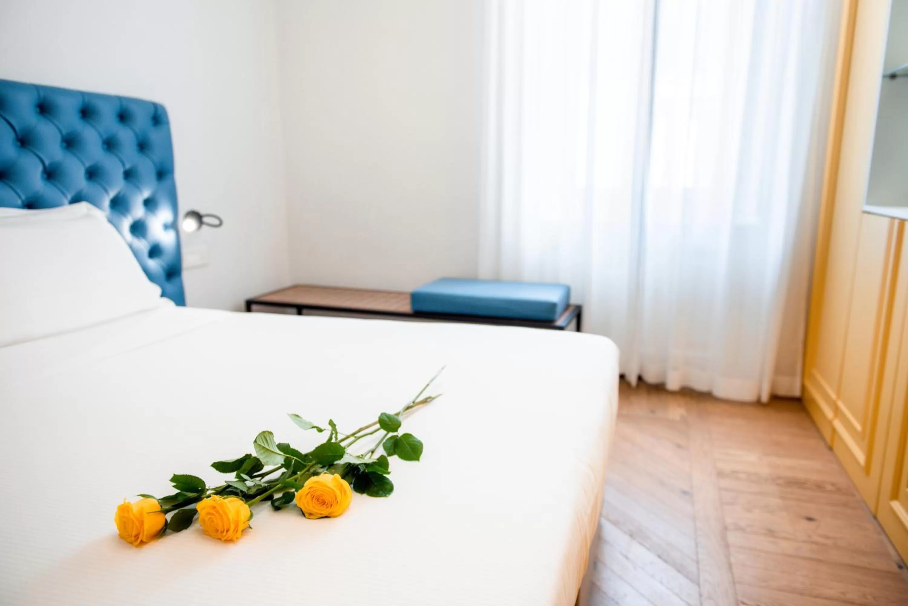 Decorative detail, Bed in Boutique Centrale Palace Hotel