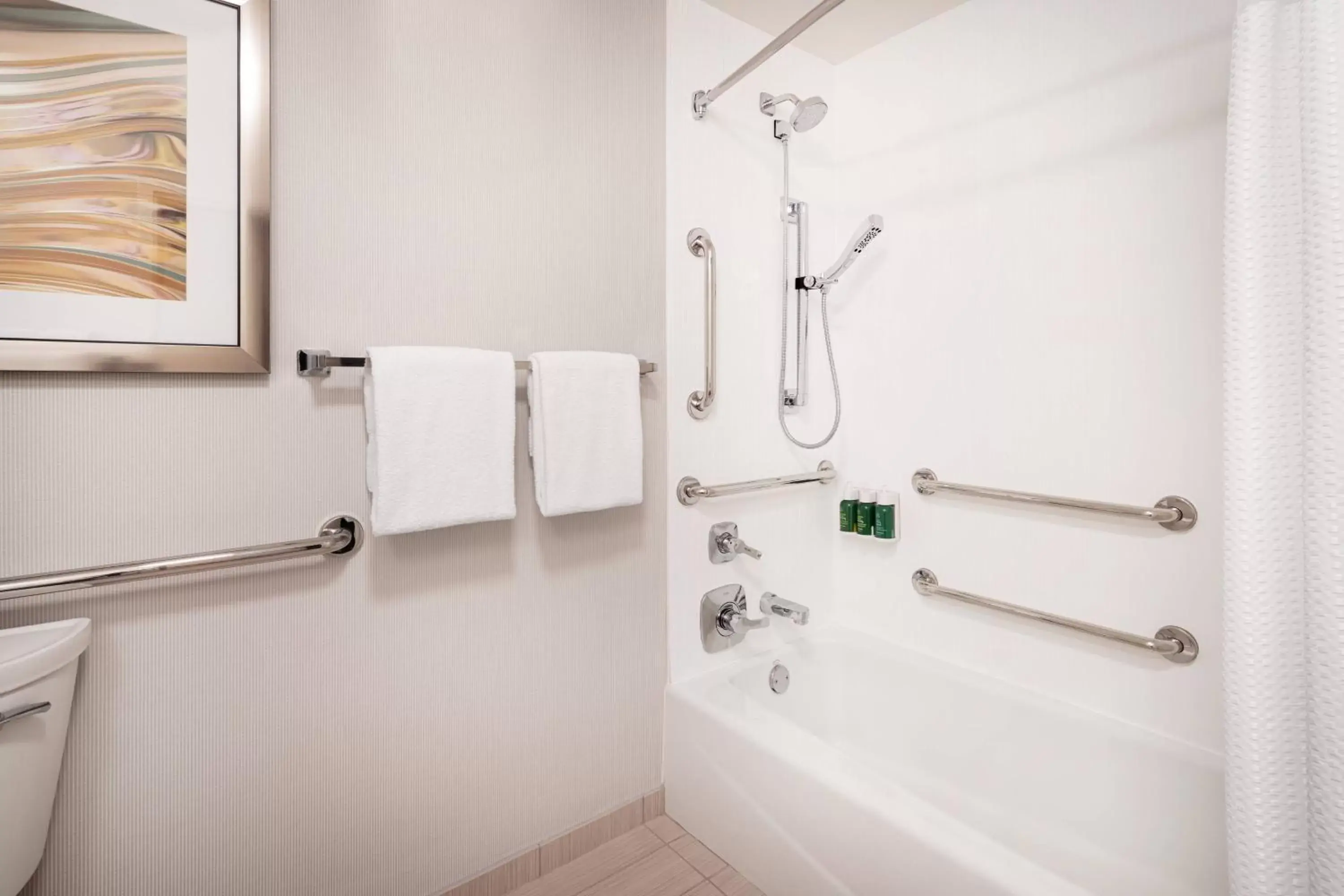 Bathroom in Courtyard by Marriott Boulder