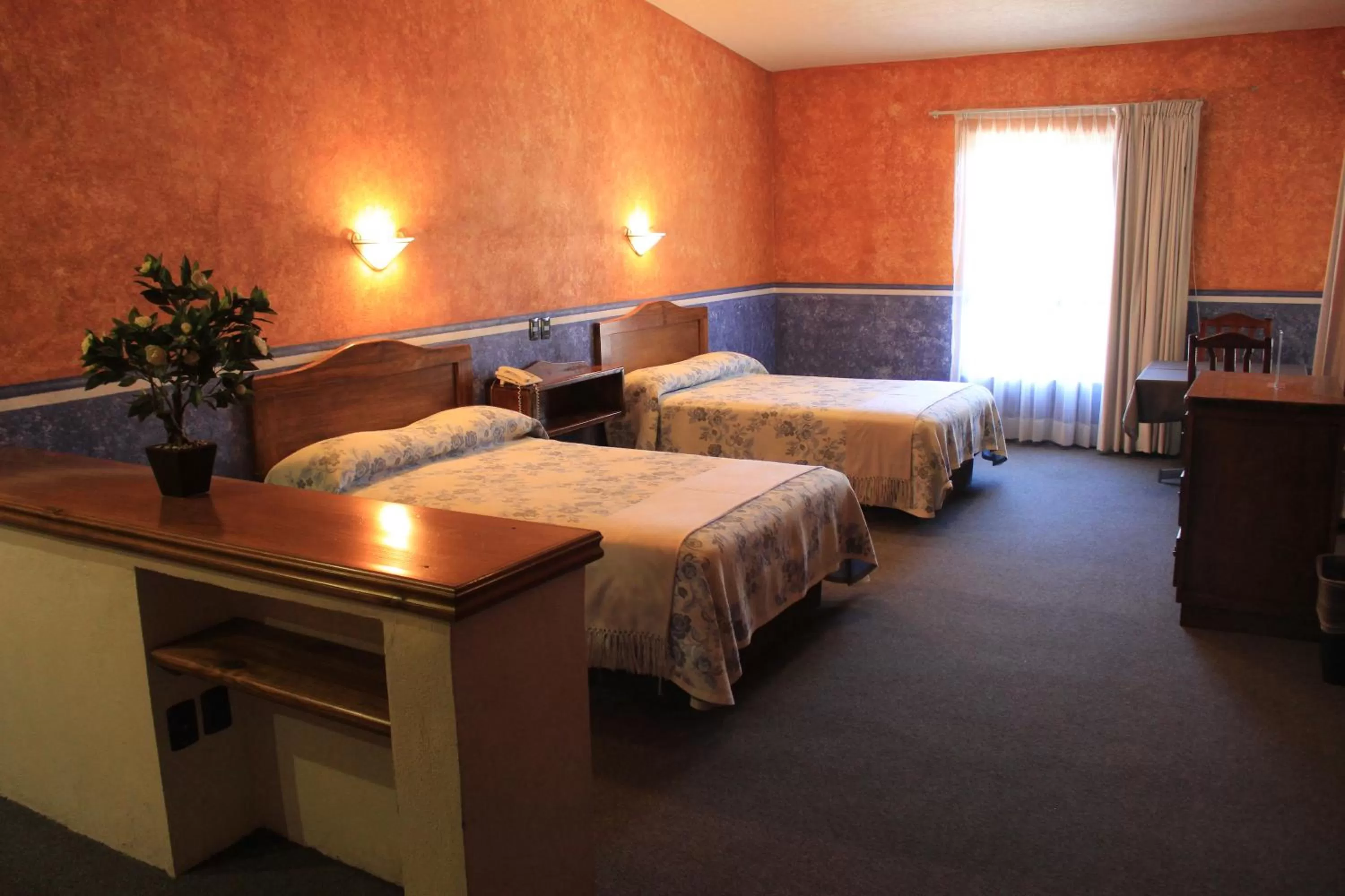 Bed in Hotel Meson del Puente