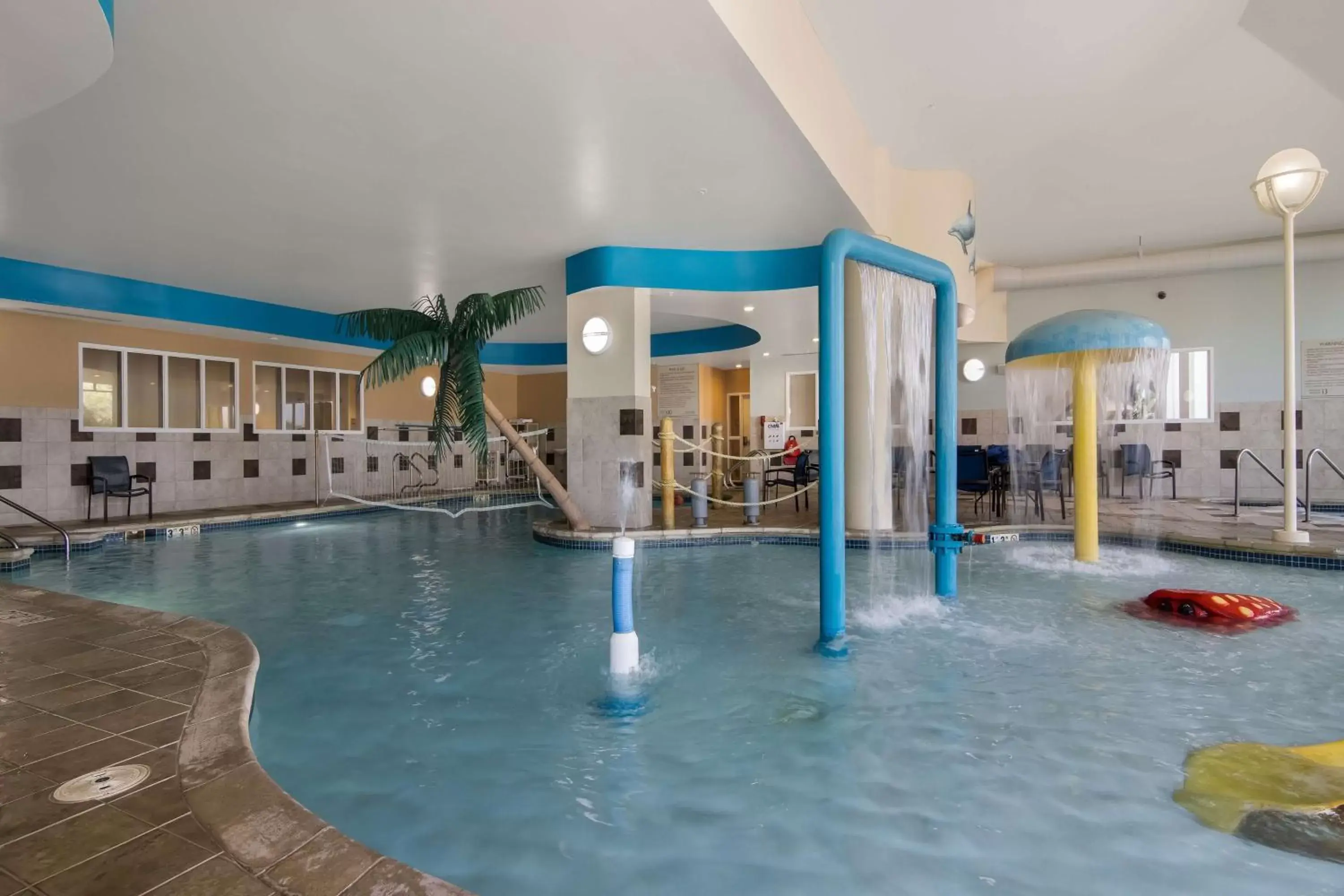 Pool view, Swimming Pool in Hilton Garden Inn Madison West/Middleton