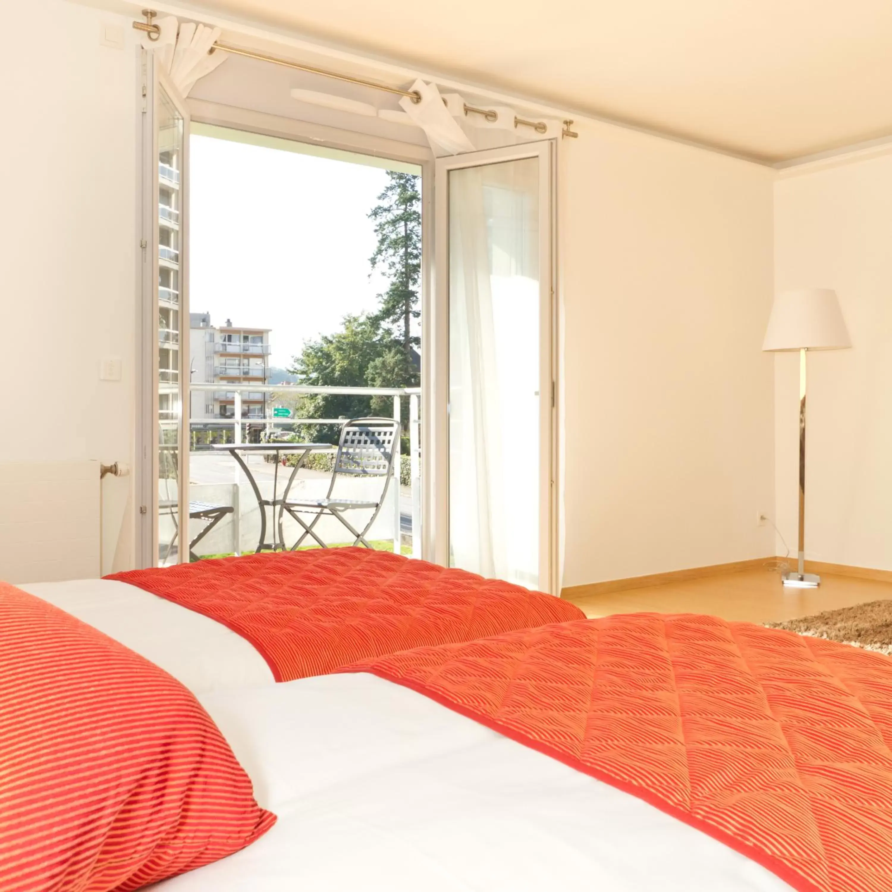 Bed in Villa Thermae Thonon-Les-Bains