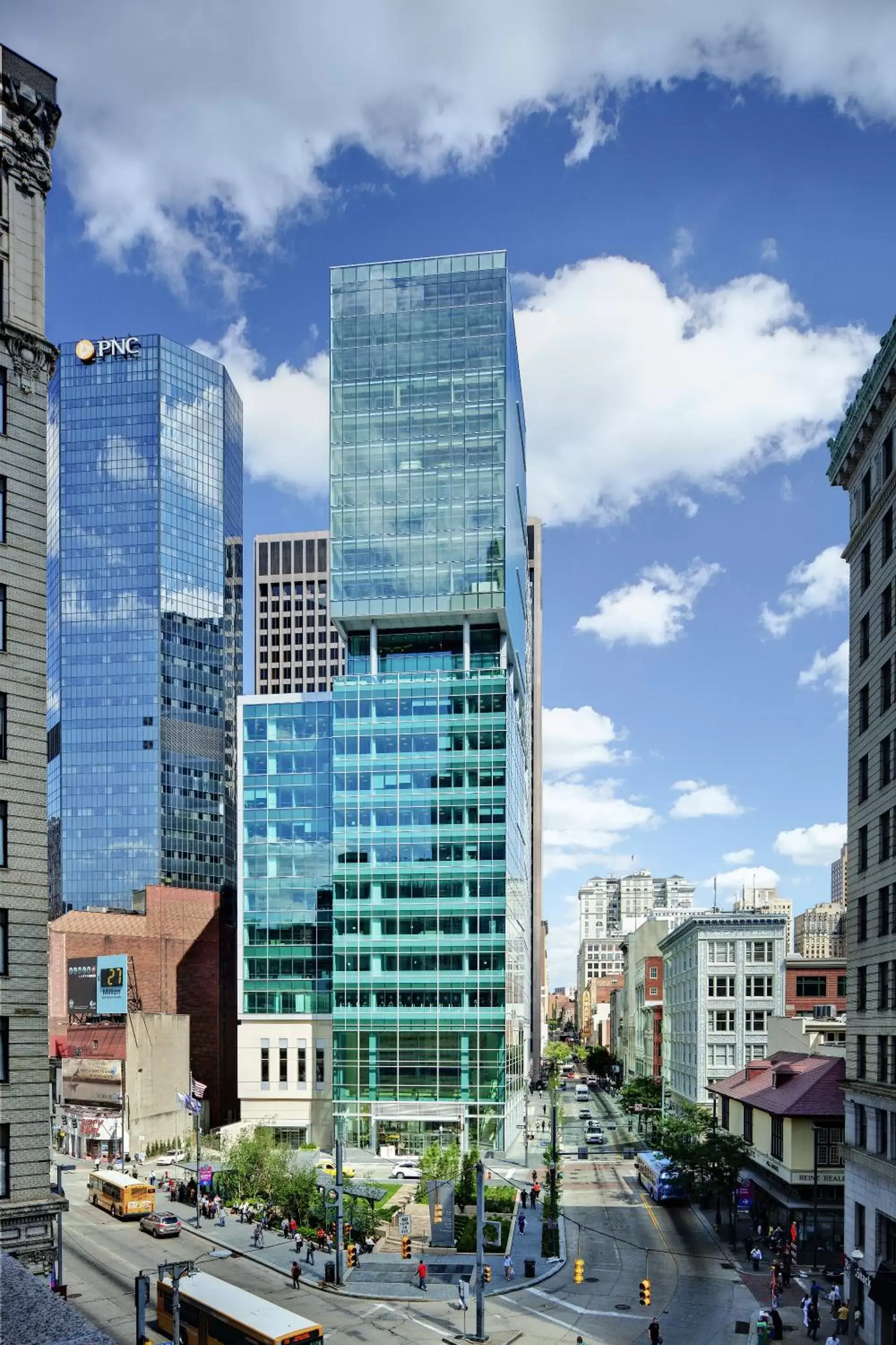 Facade/entrance, Property Building in Fairmont Pittsburgh