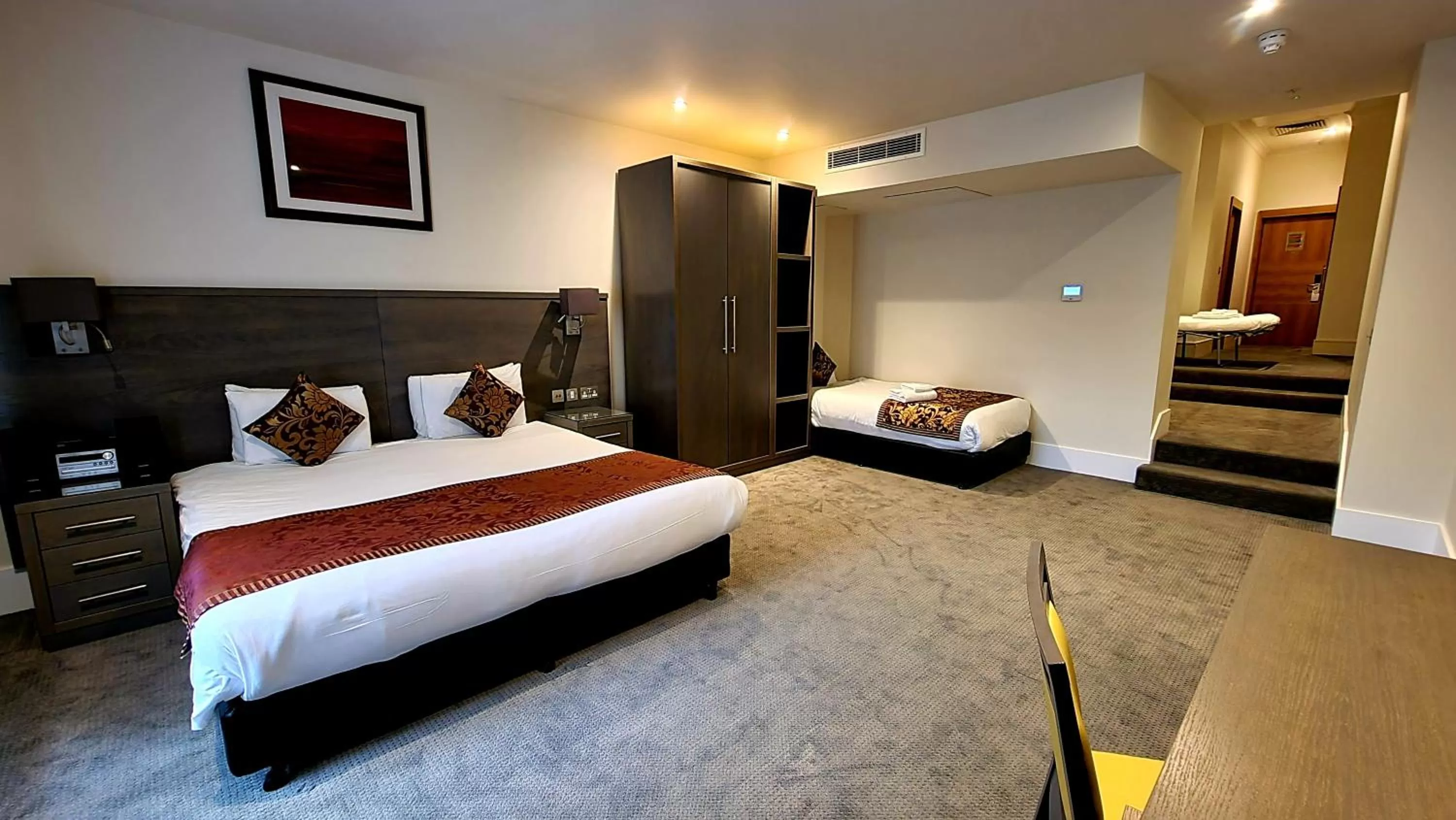 Photo of the whole room, Bed in The Park City Grand Plaza Kensington Hotel