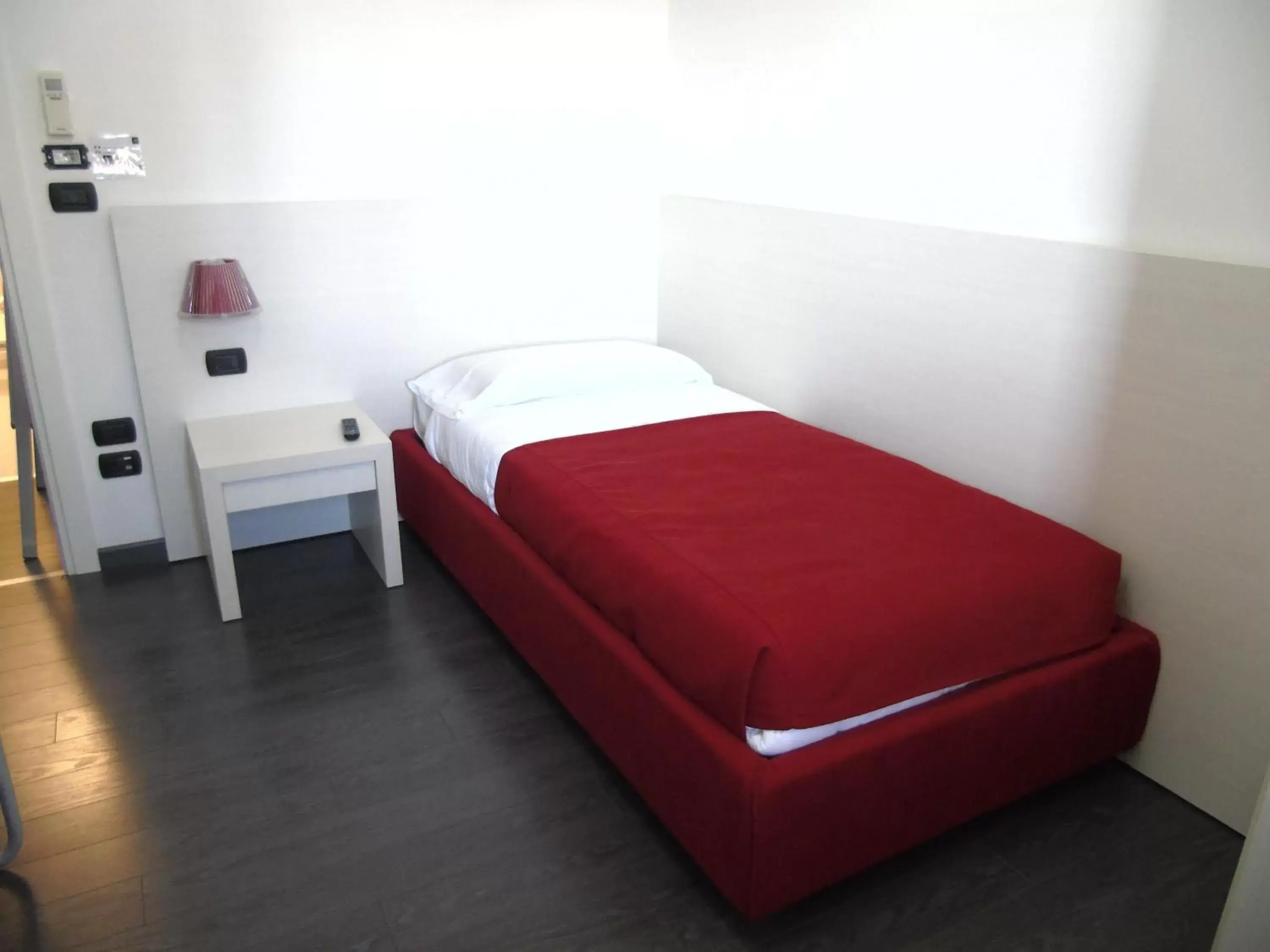 Bed, Room Photo in Areté Luxury Room