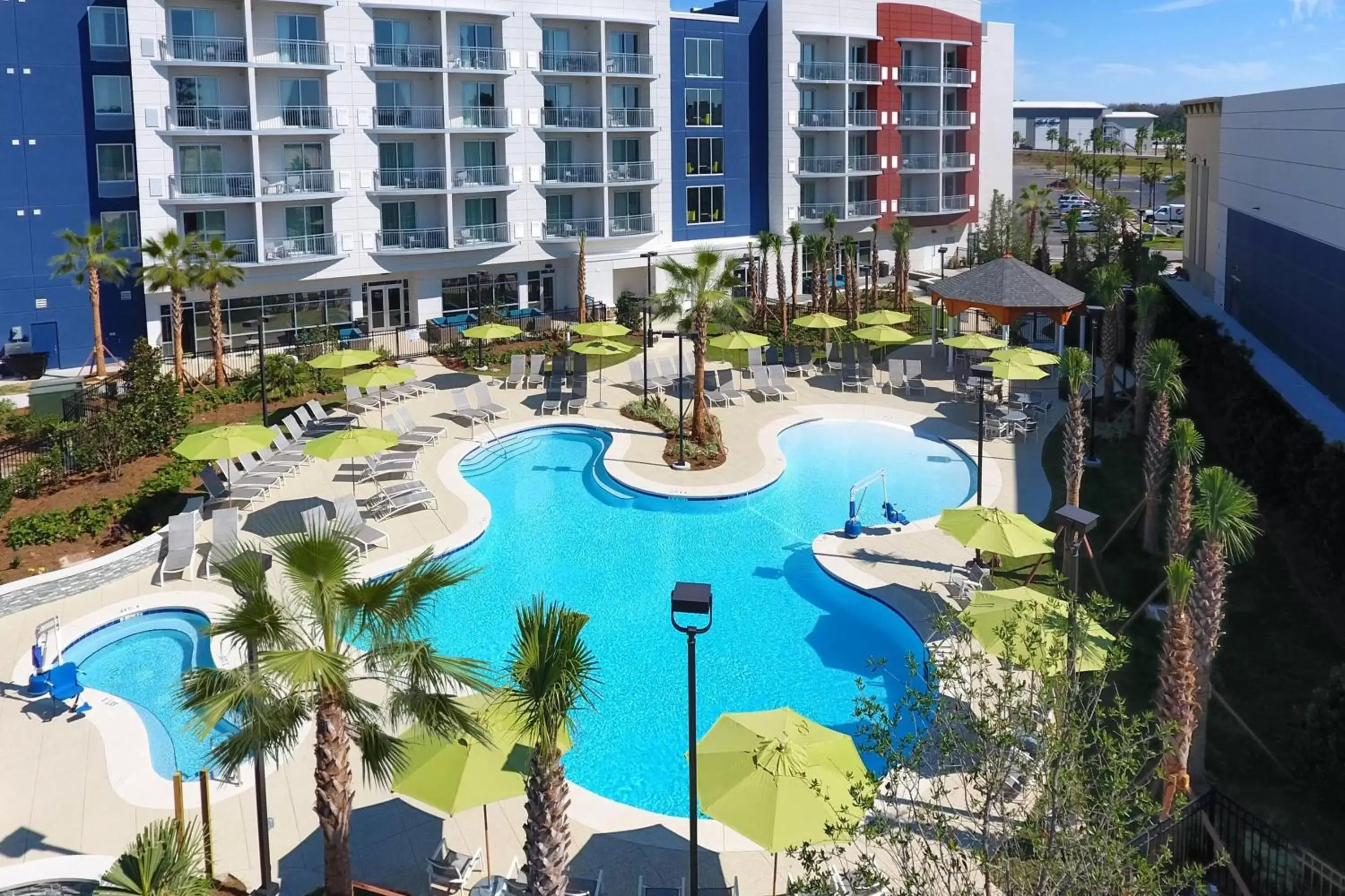 Property building, Pool View in SpringHill Suites Orange Beach at The Wharf