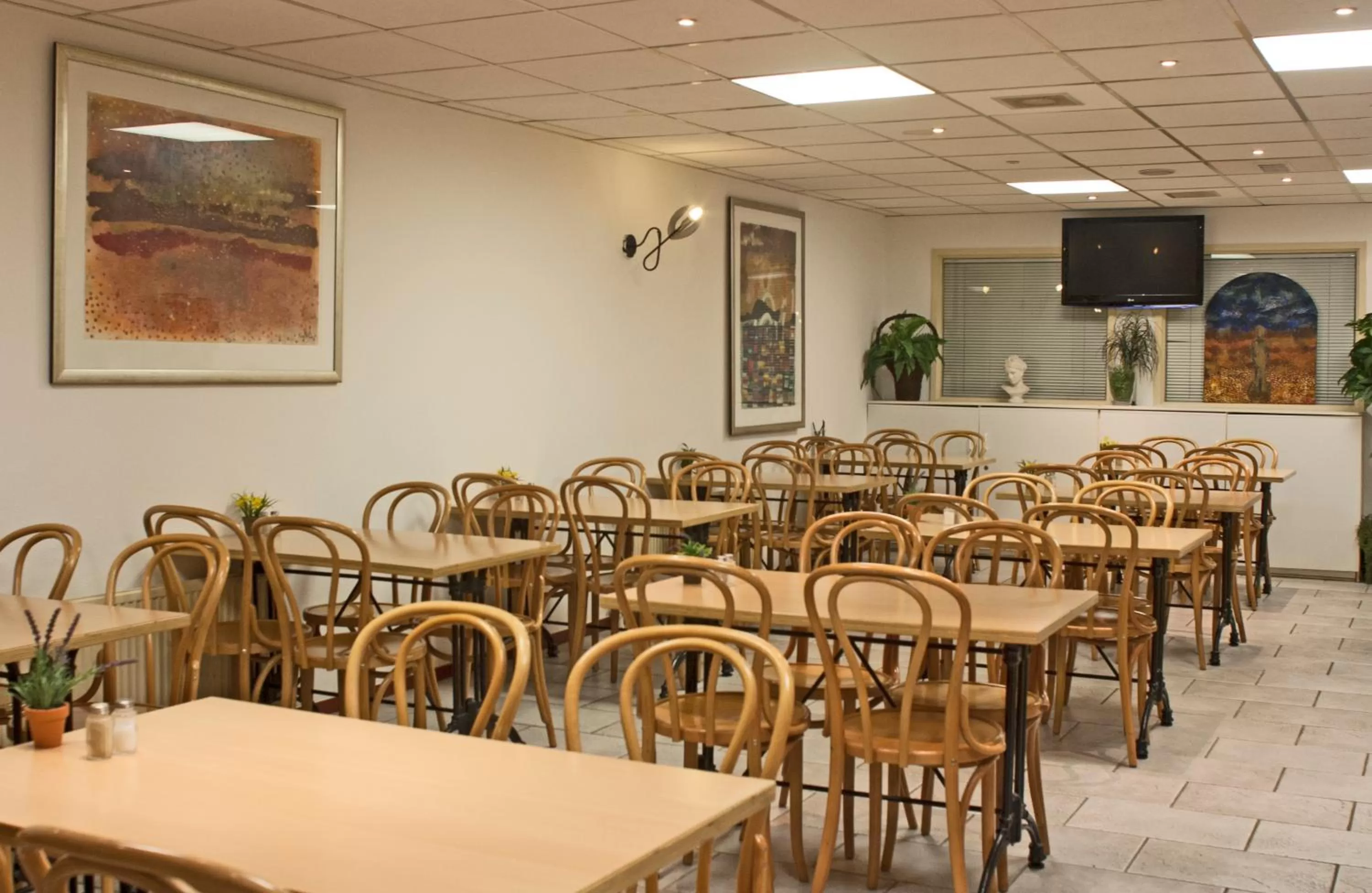 Restaurant/places to eat in Koopermoolen