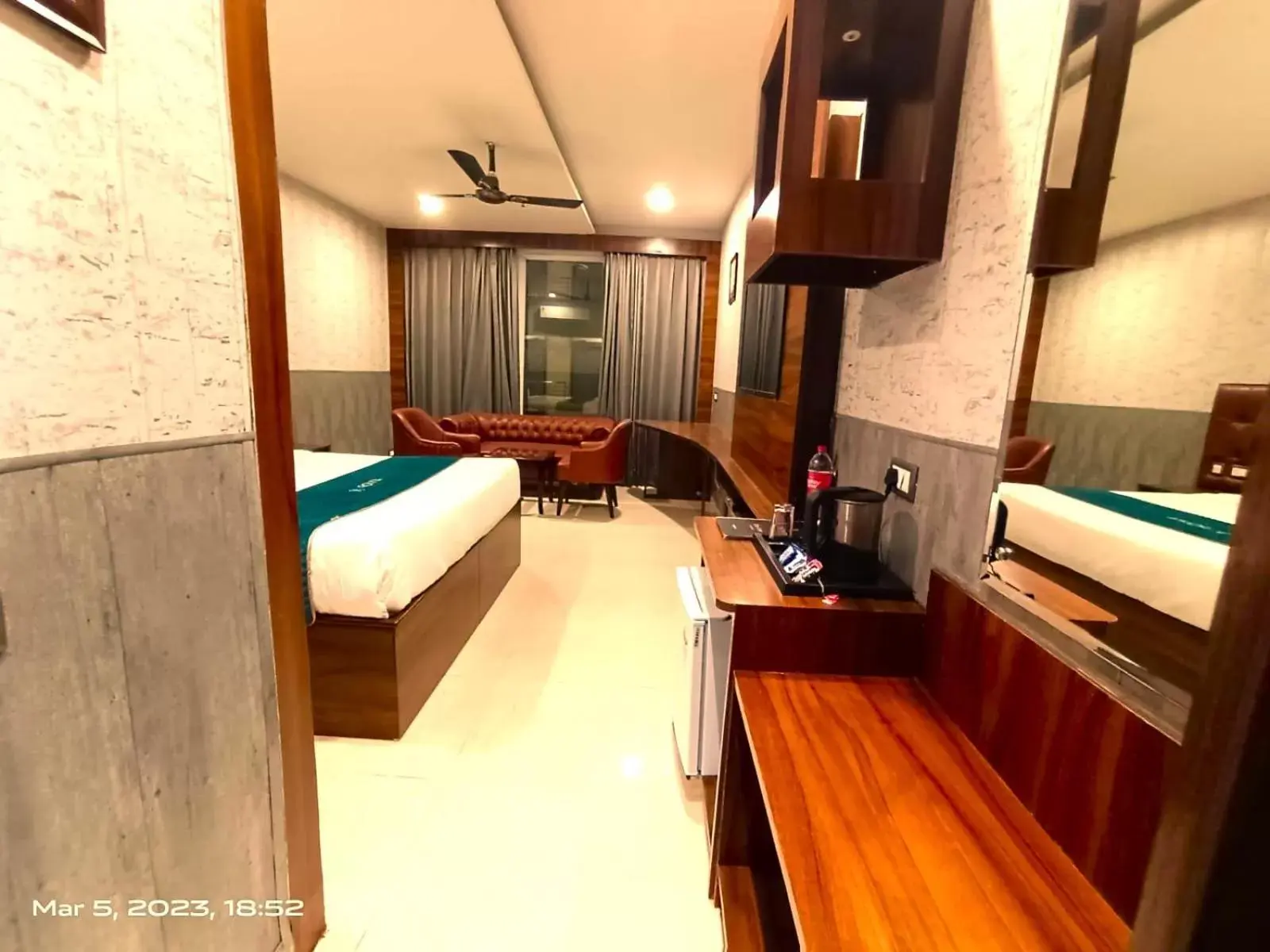 Superior Double Room in RONTA WORLD HOTELS Superior Double Room in RONTA WORLD HOTELS