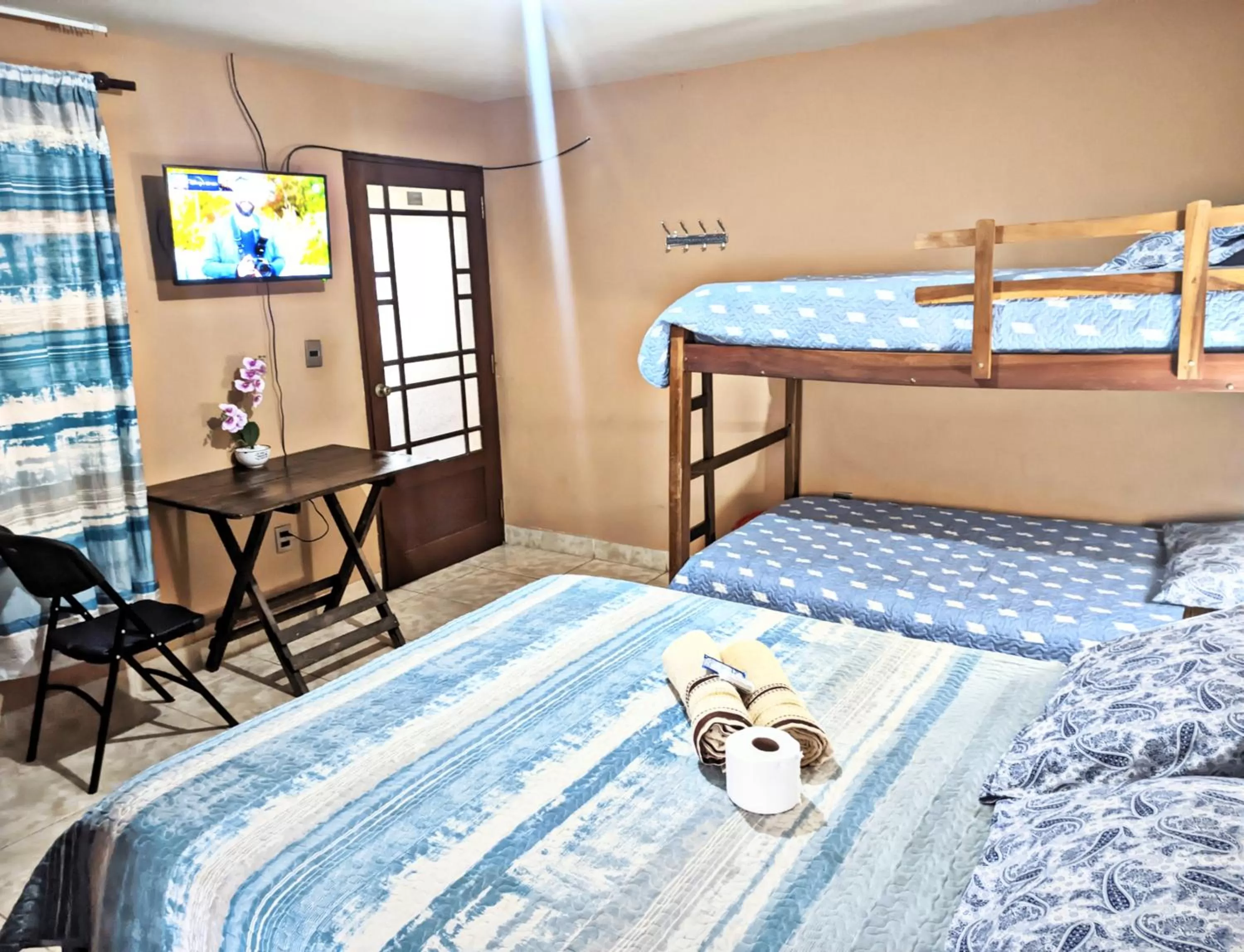 Bed in Residencial Moroni - Alojamiento en Cochabamba