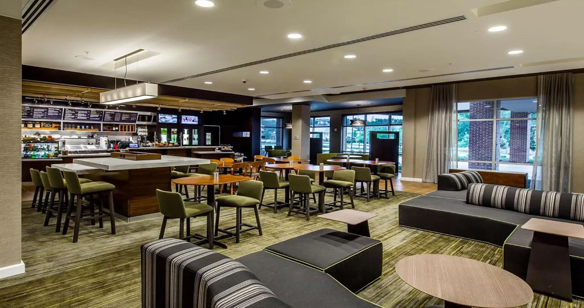 Restaurant/places to eat, Lounge/Bar in Courtyard by Marriott Columbia Cayce