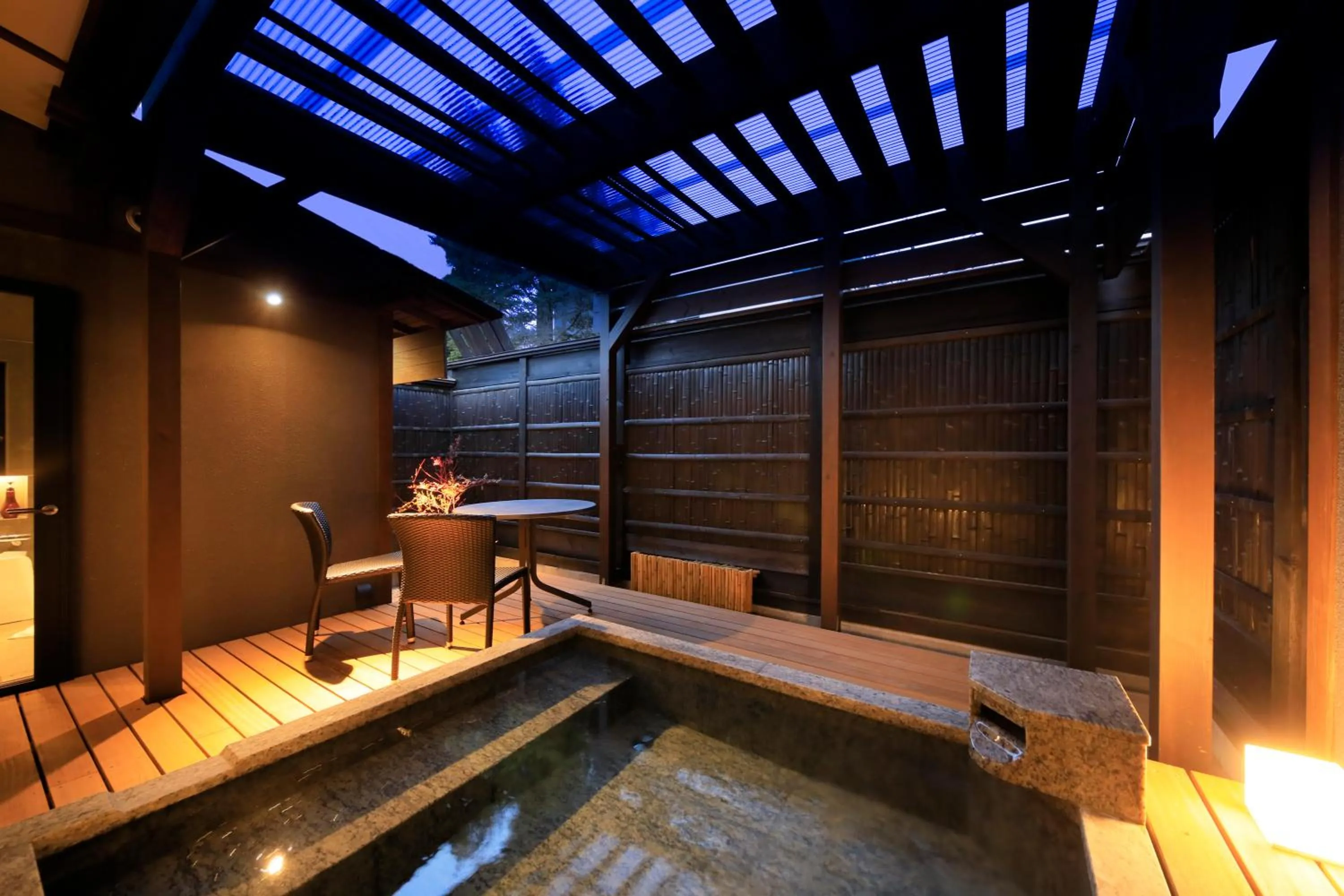 Open Air Bath in Fuji Onsenji Yumedono