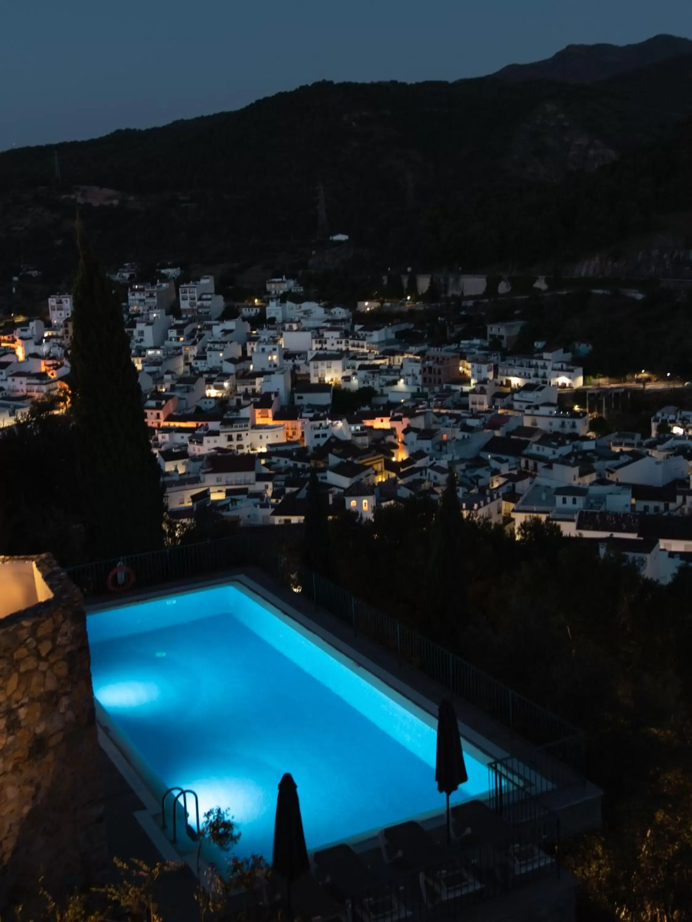 Swimming pool, Pool View in Hotel Castillo de Monda