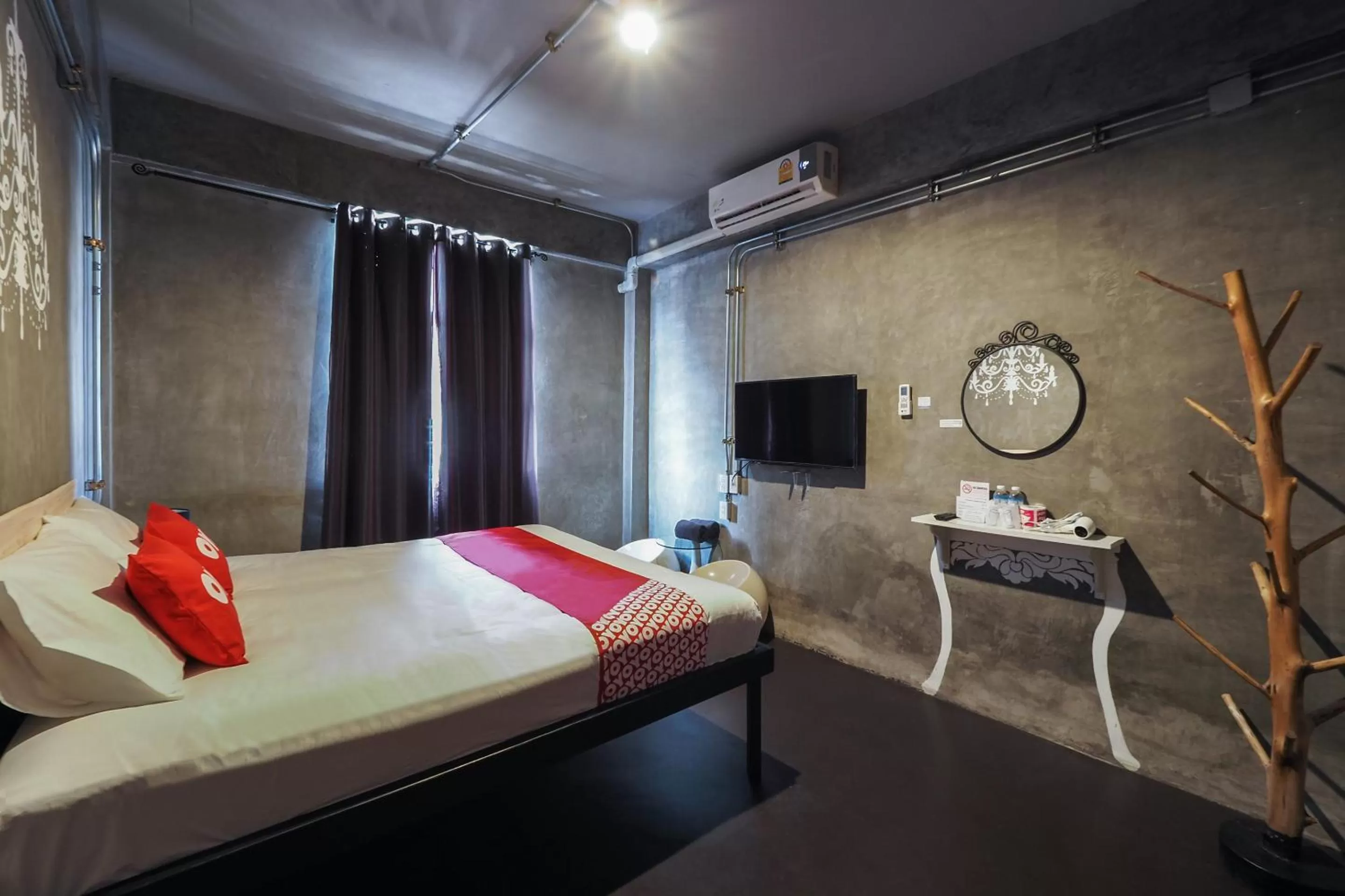 Bedroom, Bed in Super OYO 75332 Vm1 Hostel