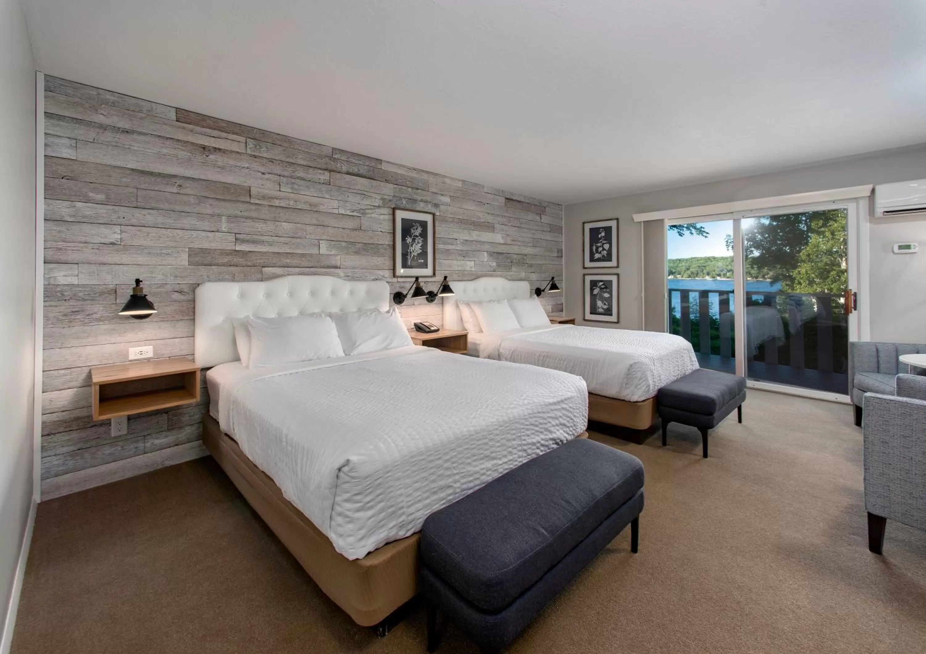 Guests, Bed in Country House Resort