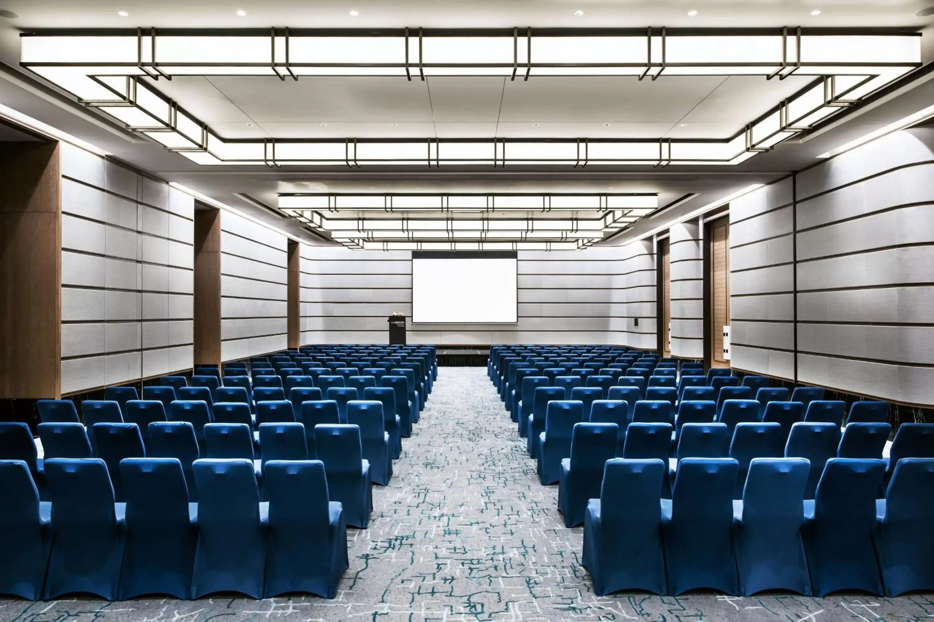 Meeting/conference room in Le Méridien Xiaojing Bay