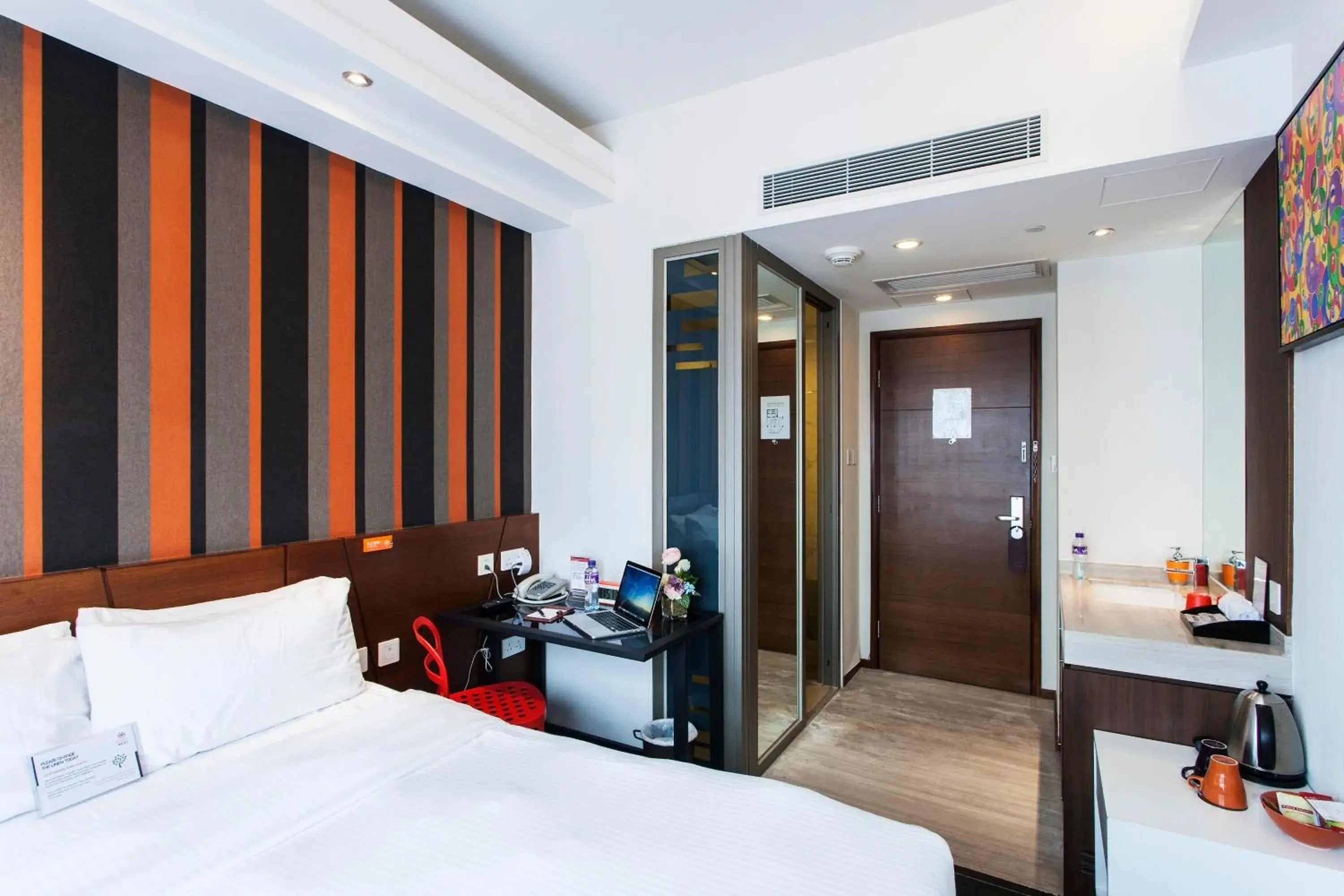 Photo of the whole room, Bed in Le Prabelle Hotel Photo of the whole room, Bed in Le Prabelle Hotel