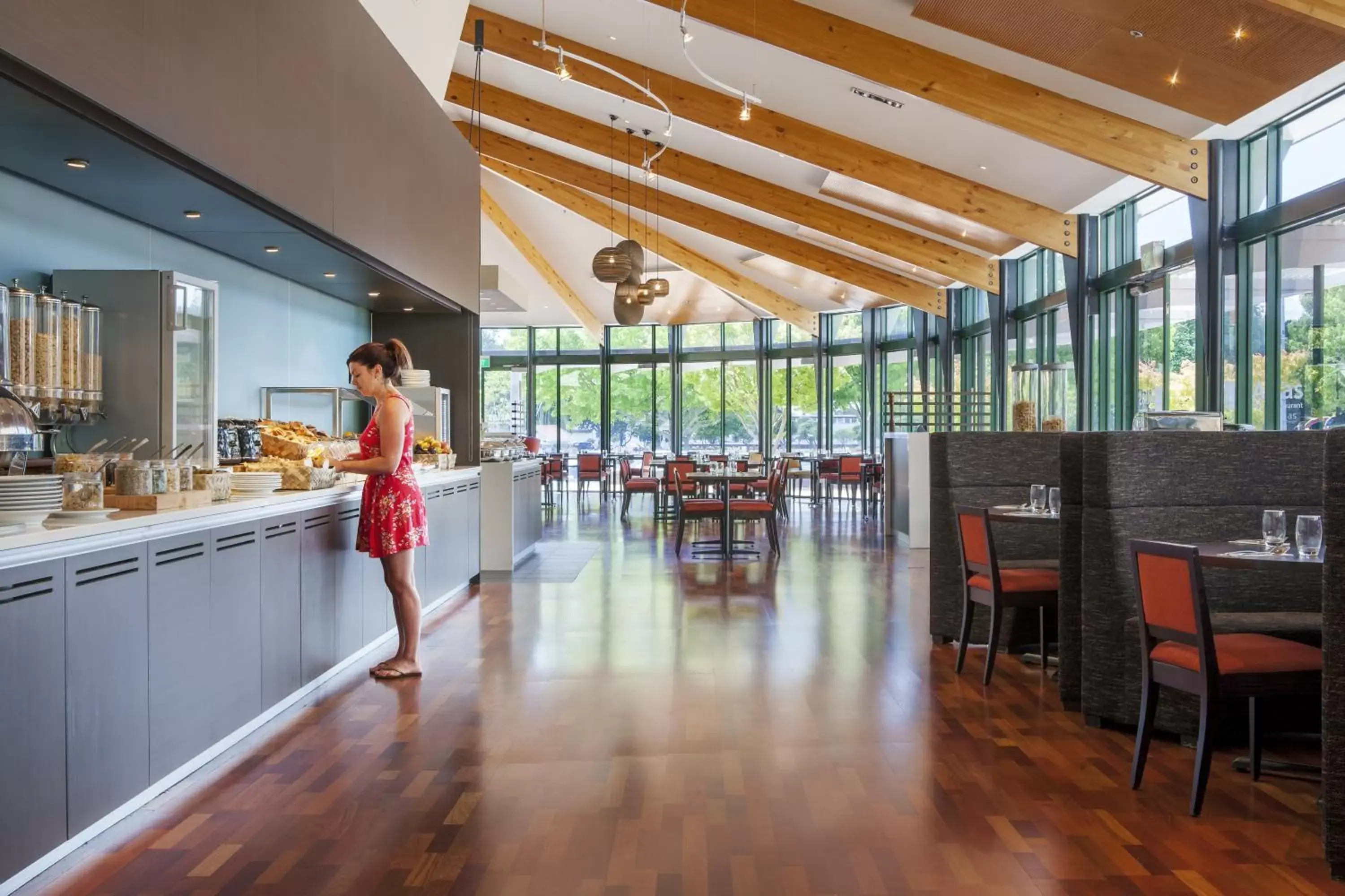 Buffet breakfast, Restaurant/Places to Eat in Novotel Rotorua Lakeside