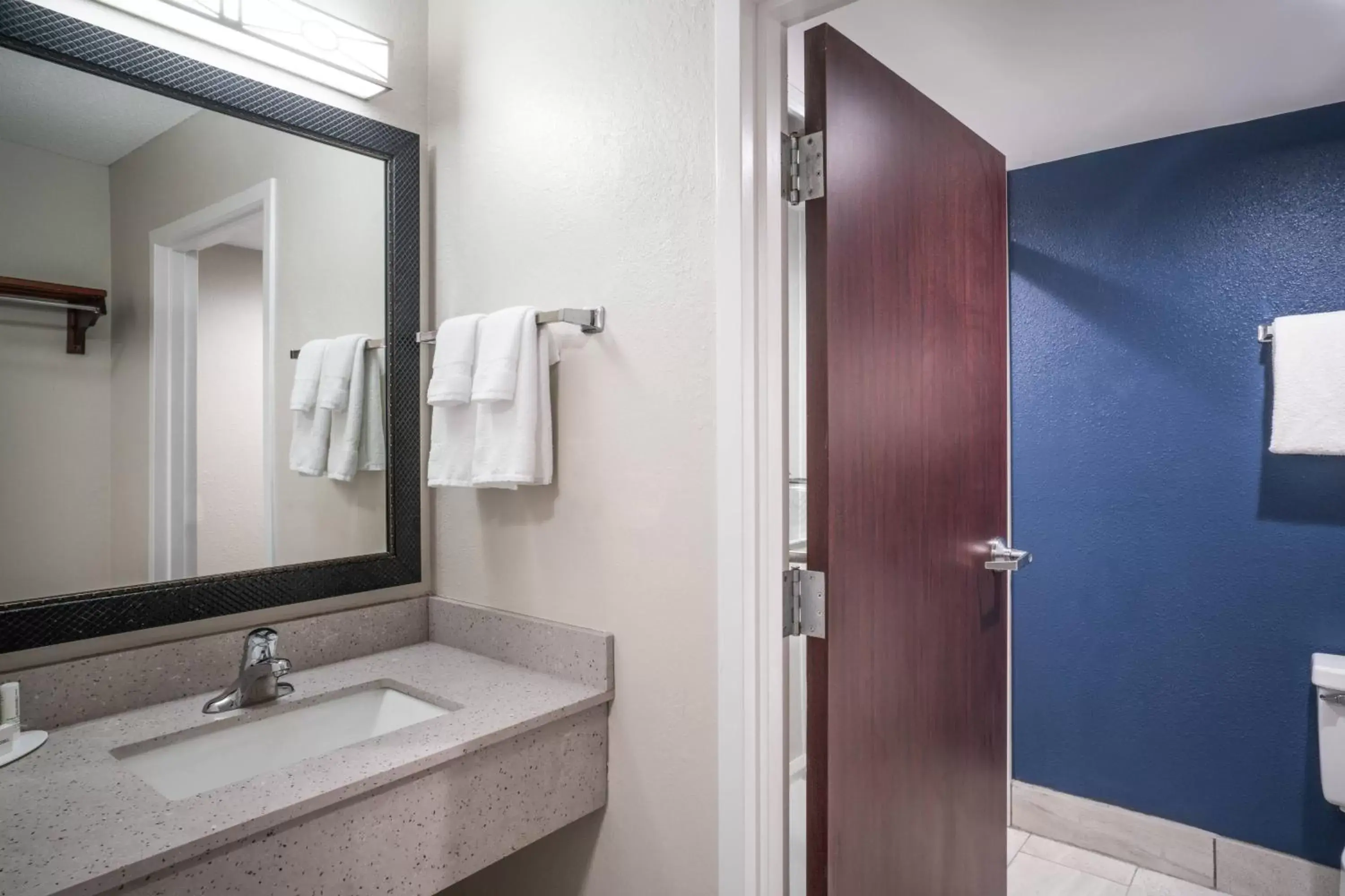 Bathroom in Fairfield Inn & Suites Memphis I-240 & Perkins