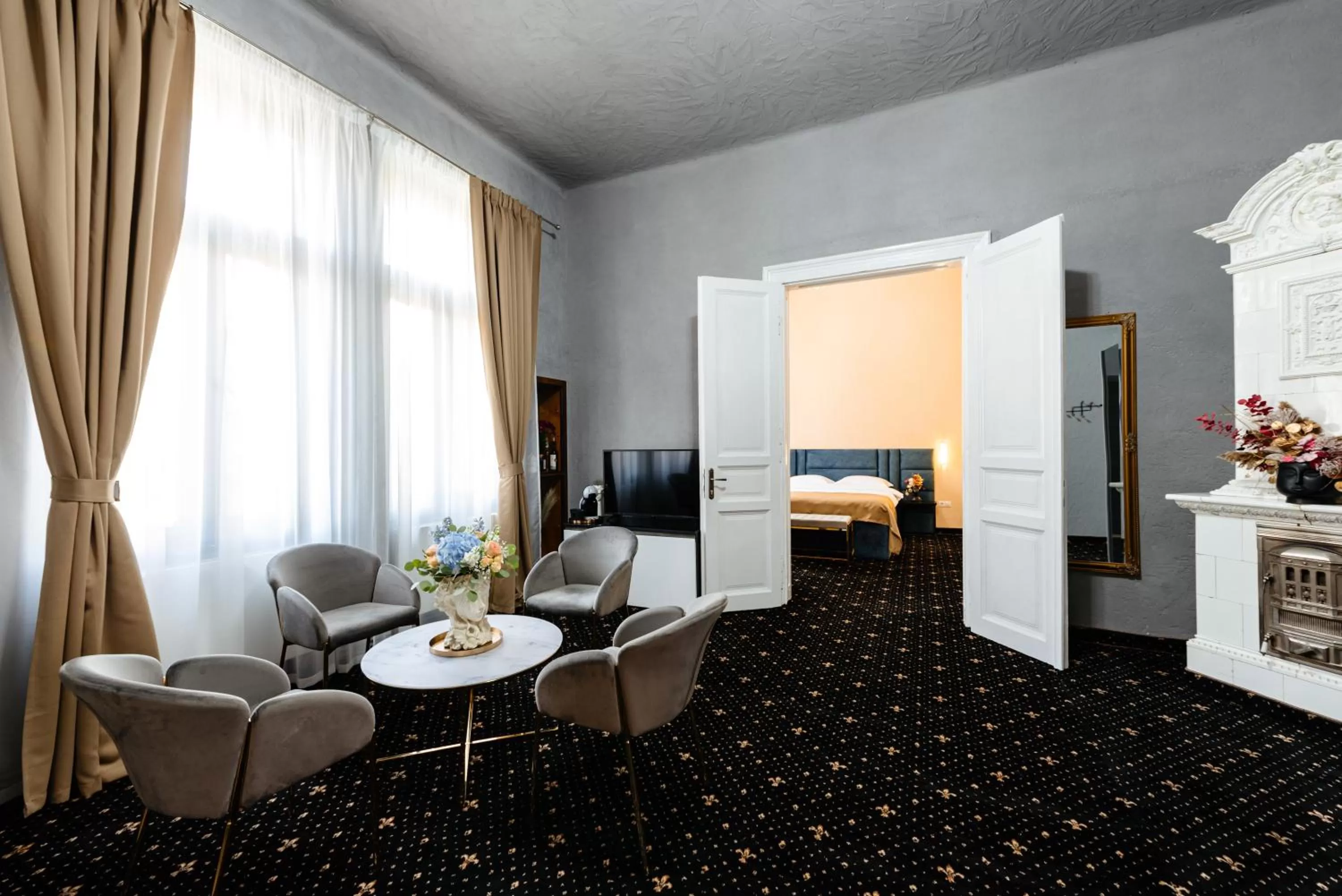 Living room in Palace Bulevard Inn