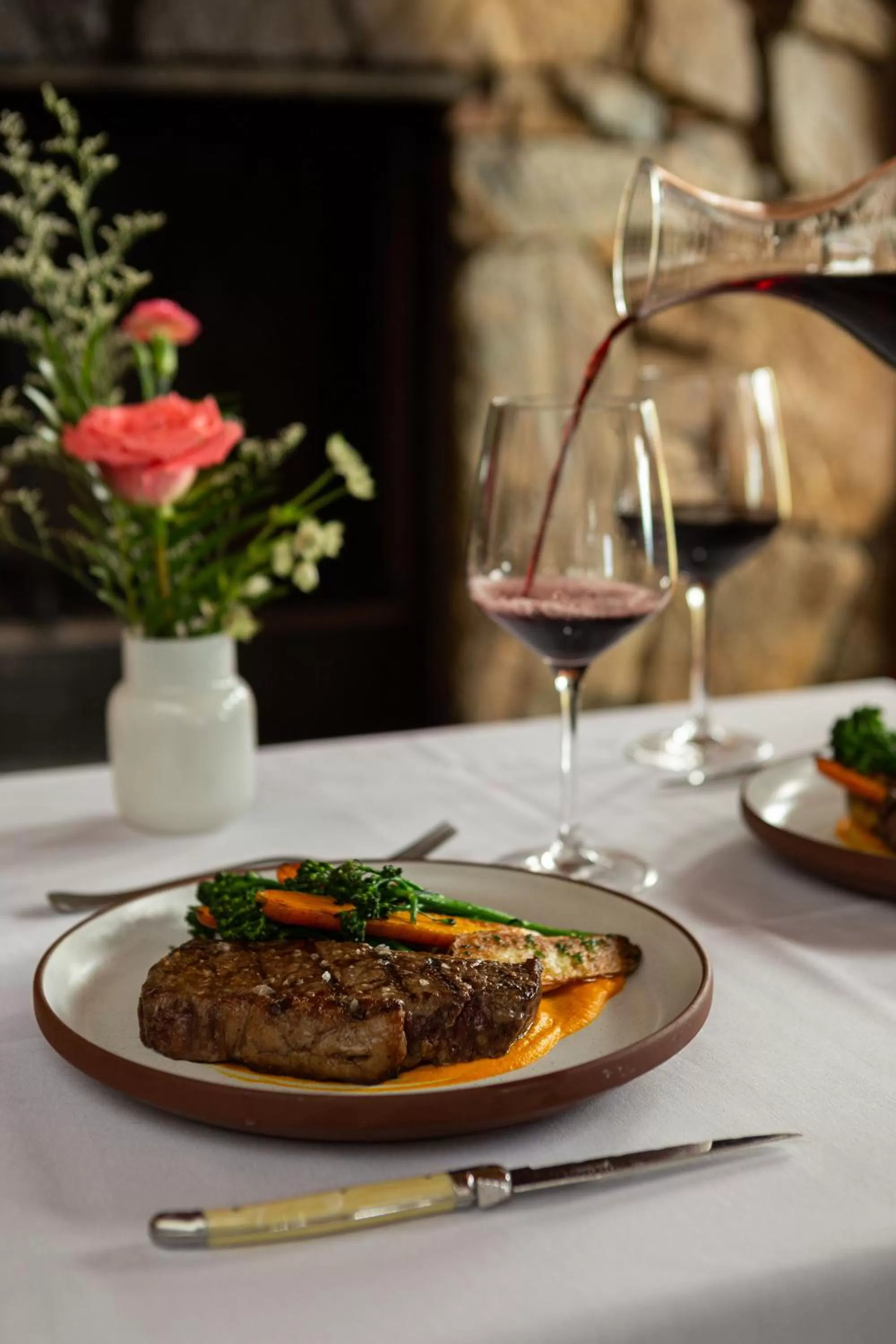 Restaurant/places to eat in Headwaters Lodge at Eagle Ranch Resort