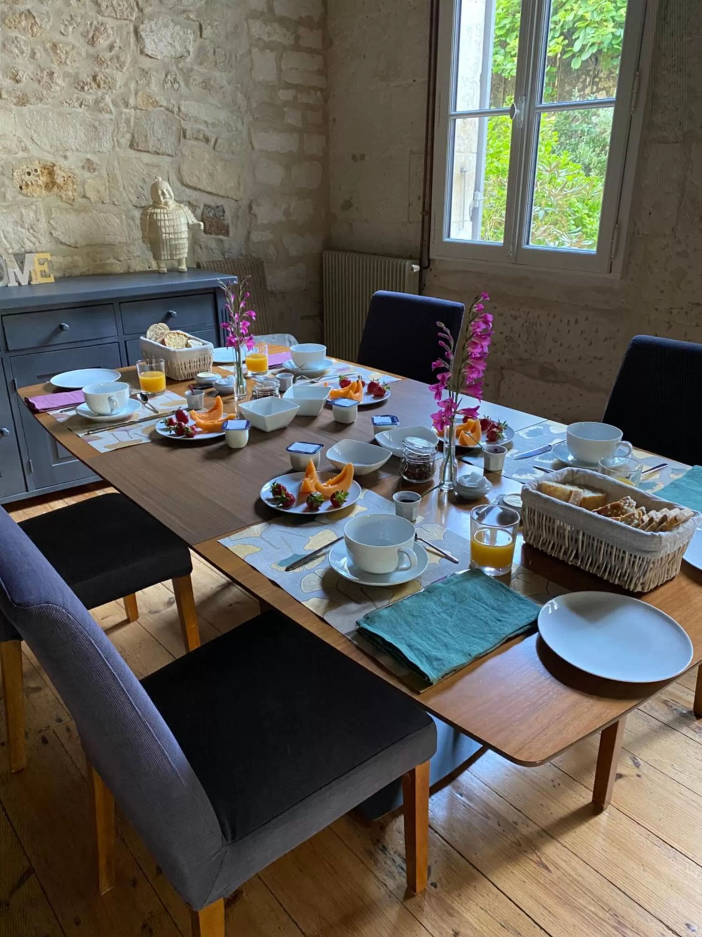 Breakfast, Restaurant/Places to Eat in Le Clos des Grands Frênes