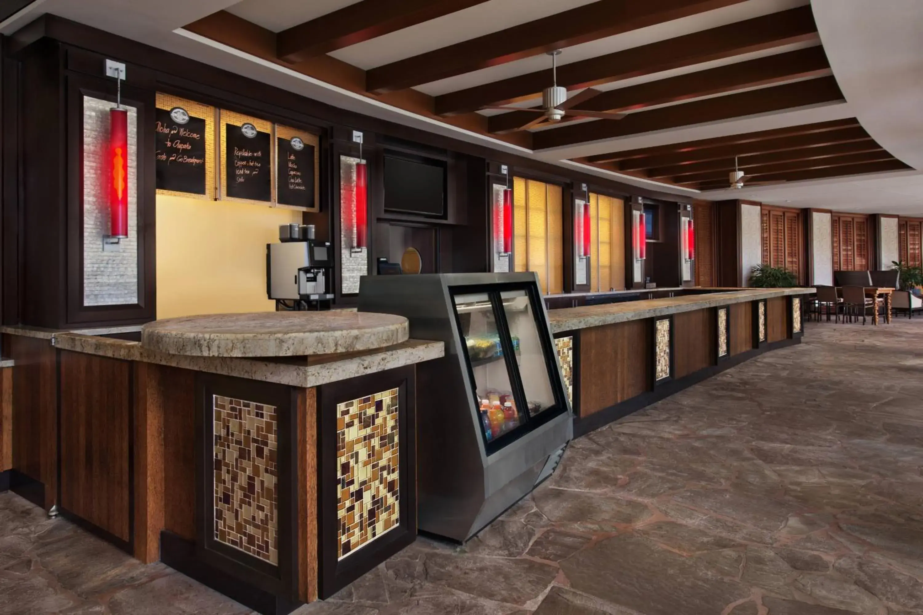 Restaurant/places to eat, Lobby/Reception in Marriott's Kaua'I Beach Club