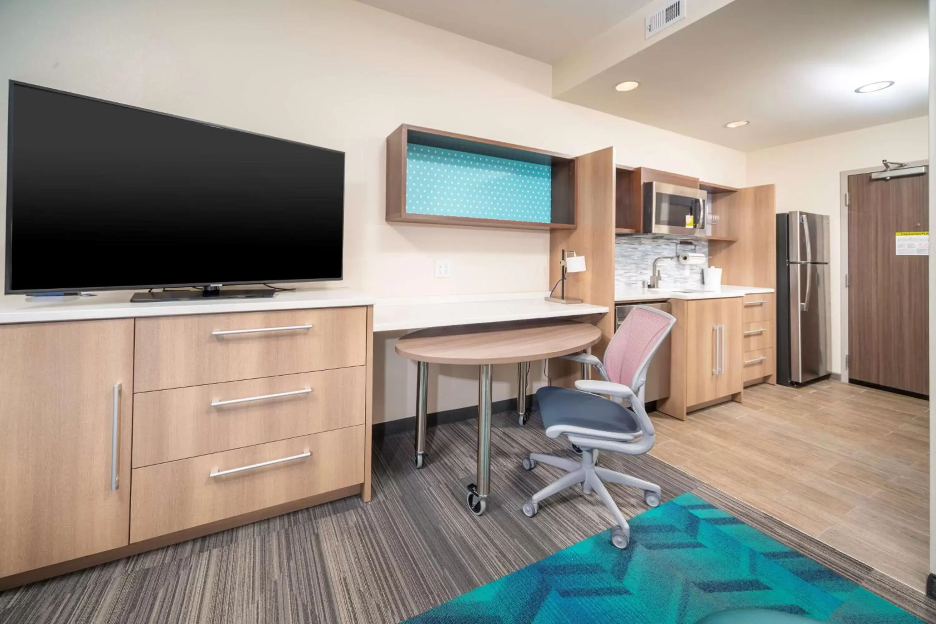Other, TV/Entertainment Center in Home2 Suites By Hilton Minneapolis-Mall of America