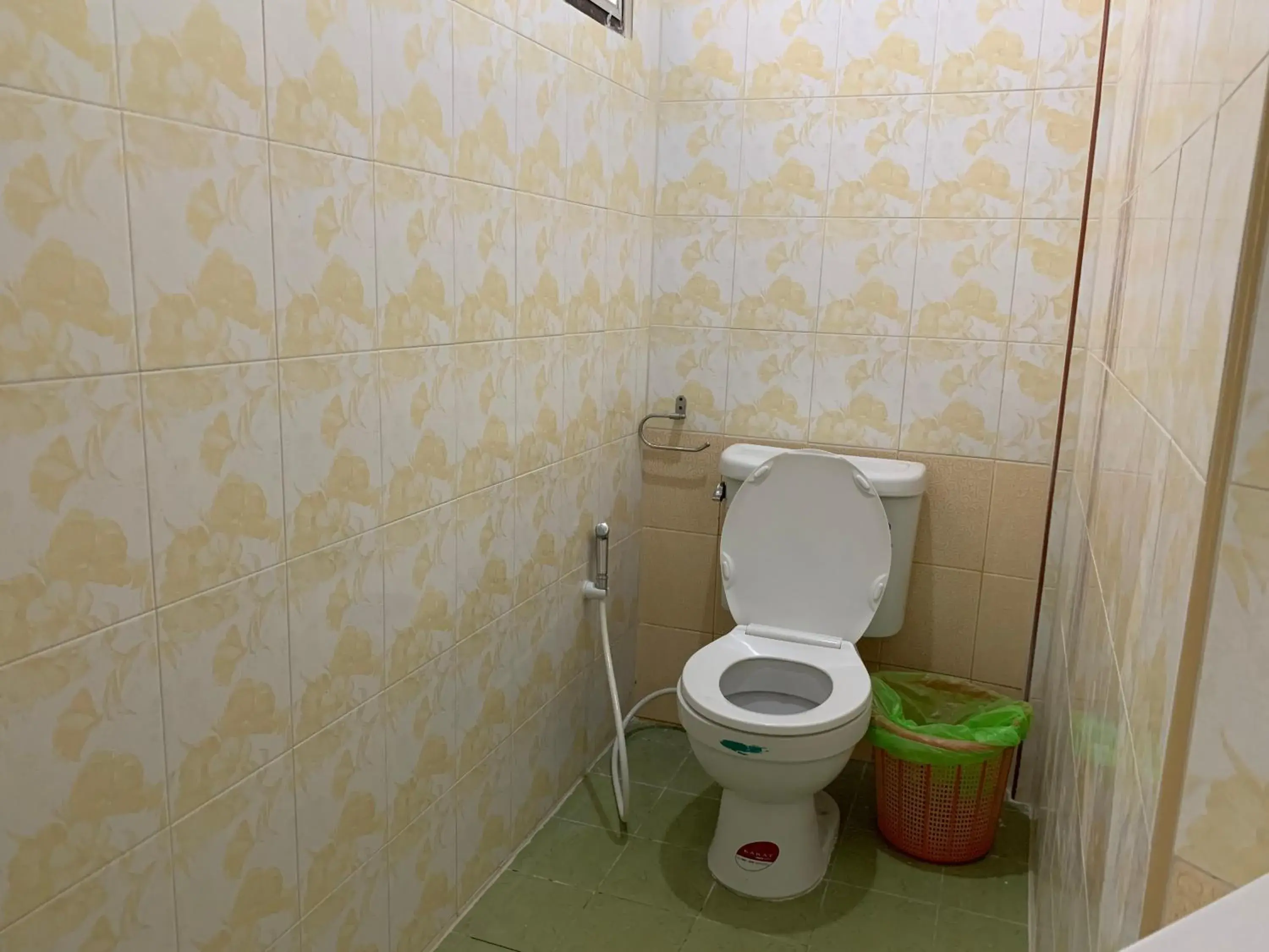 Bathroom in Sam's House Kanchanaburi