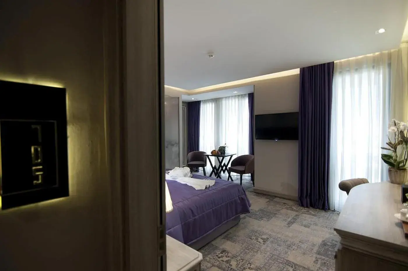 Bedroom, Seating Area in TK Taxim Bosphorus Hotel