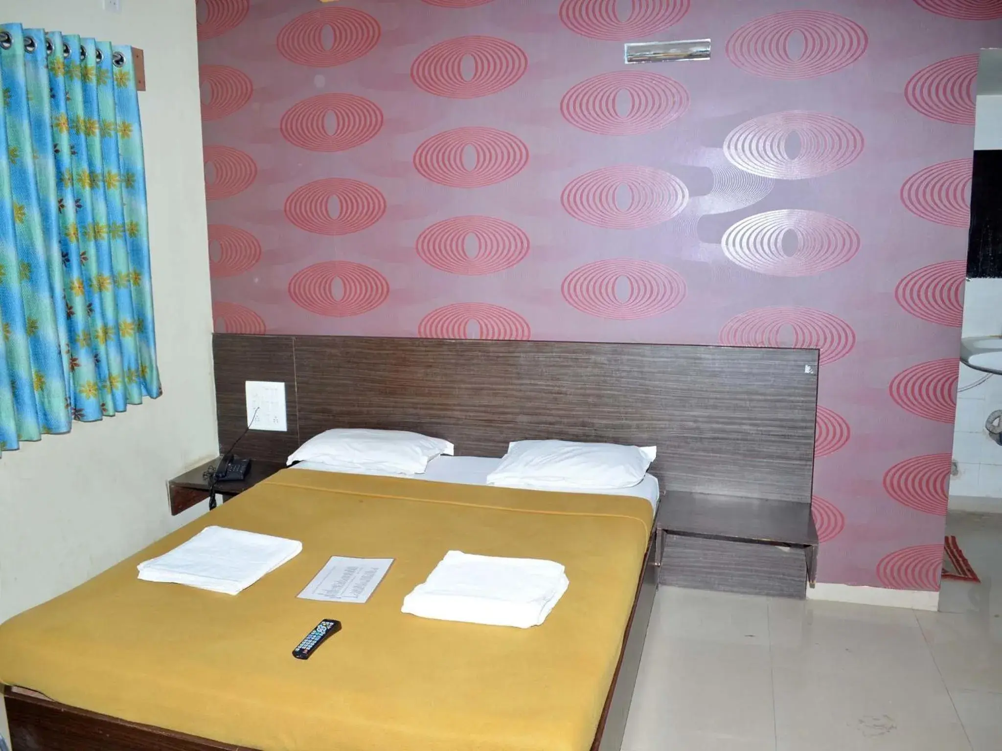 Deluxe Quadruple Room in Hotel Sai Kamal