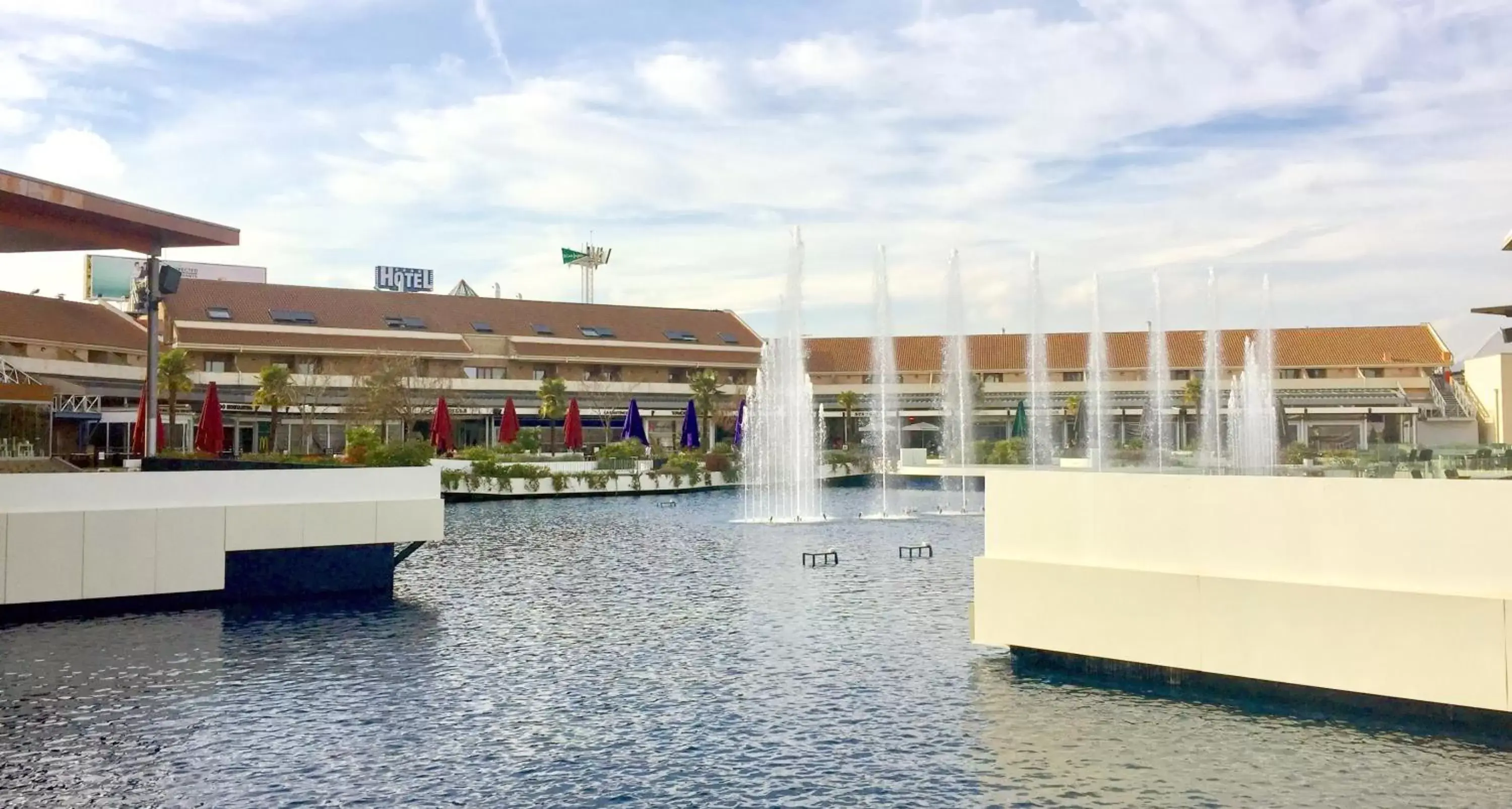 Facade/entrance in Parquesur Facade/entrance in Parquesur