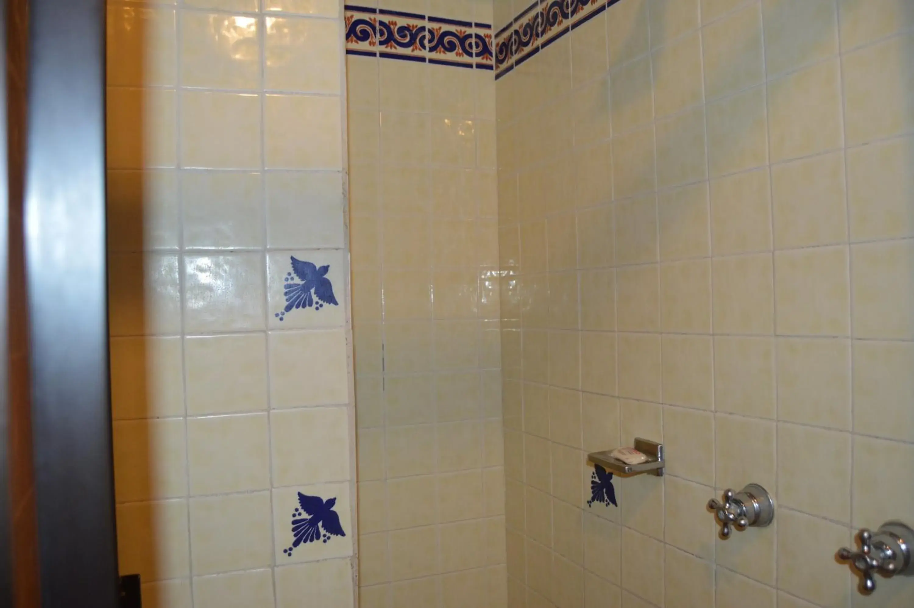 Bathroom in Hotel Meson del Mar