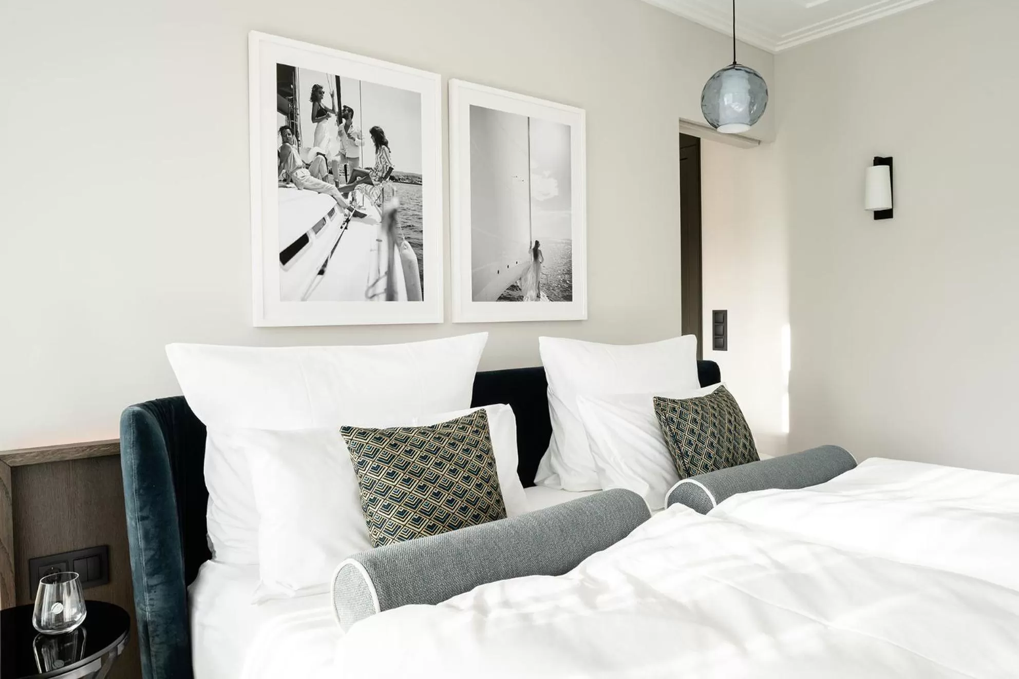 Bed in Clounys Hotel