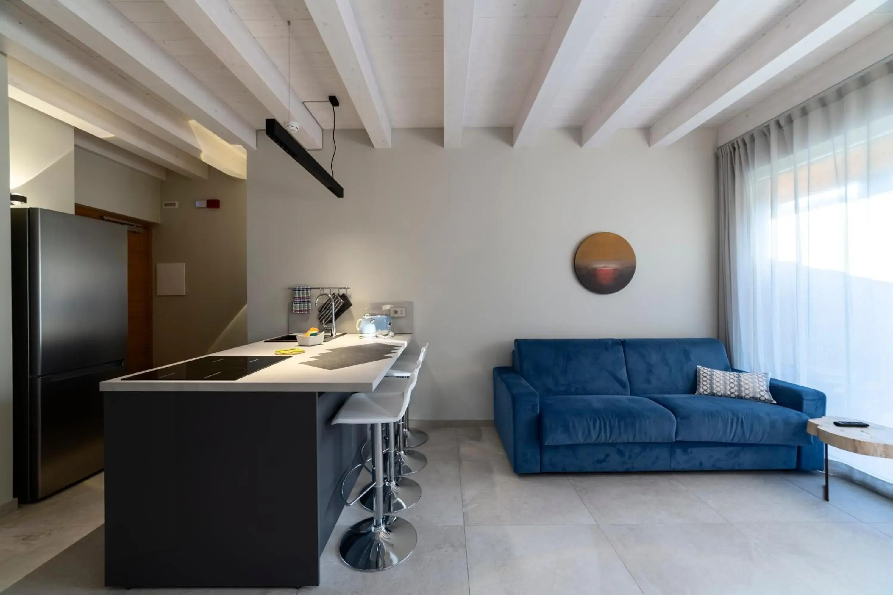 Kitchen or kitchenette, Seating Area in Lamasu RioVerde - Lago di Garda