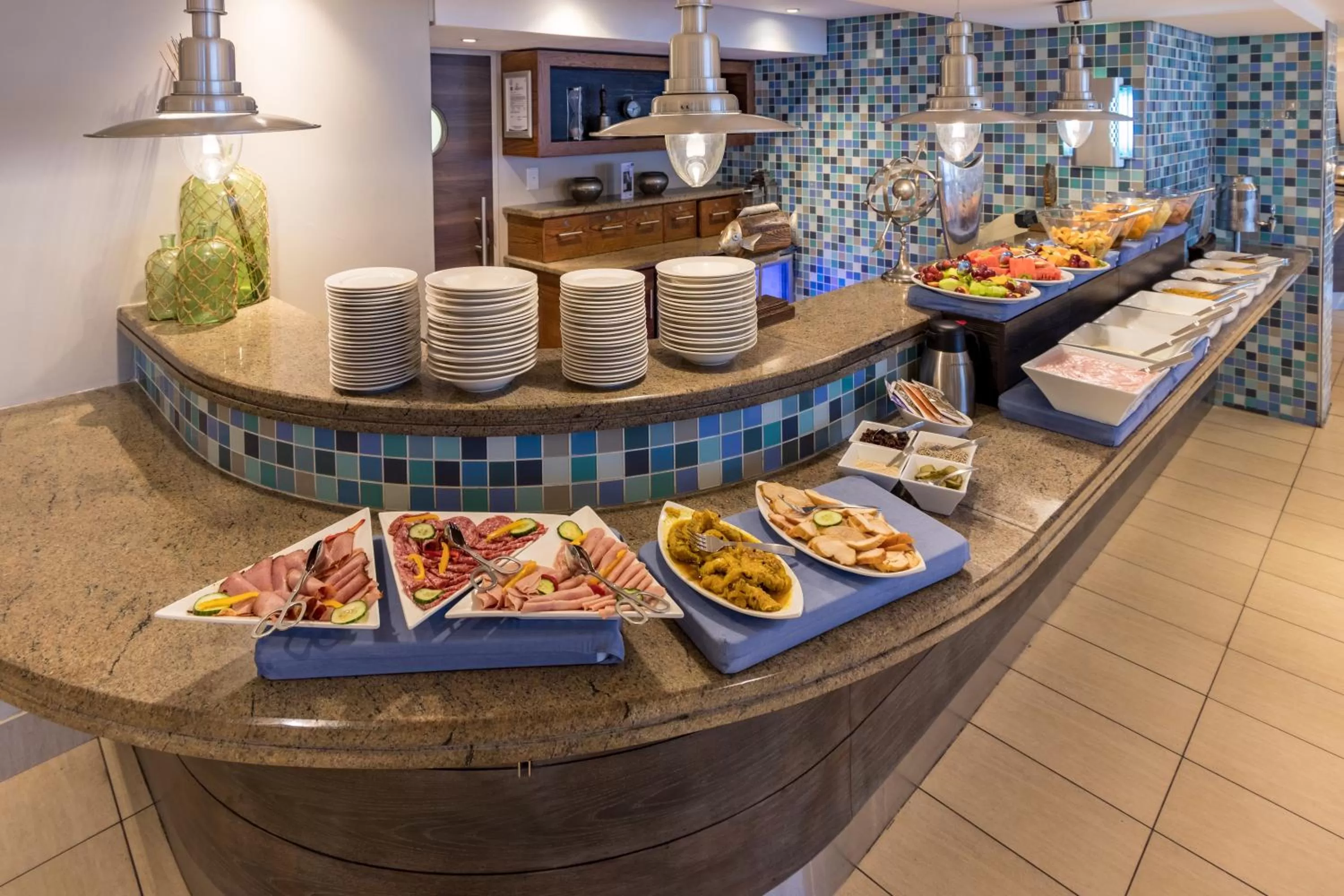 Meals in Town Lodge Gqeberha