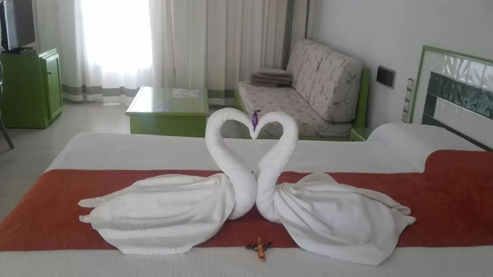 Decorative detail, Bed in Hotel Puntazo II