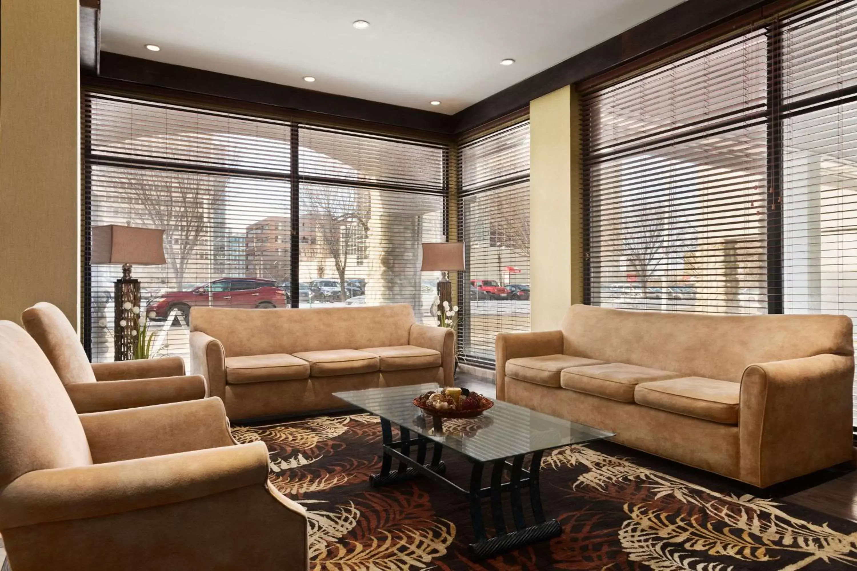 Lobby or reception, Seating Area in Days Inn by Wyndham Edmonton Downtown