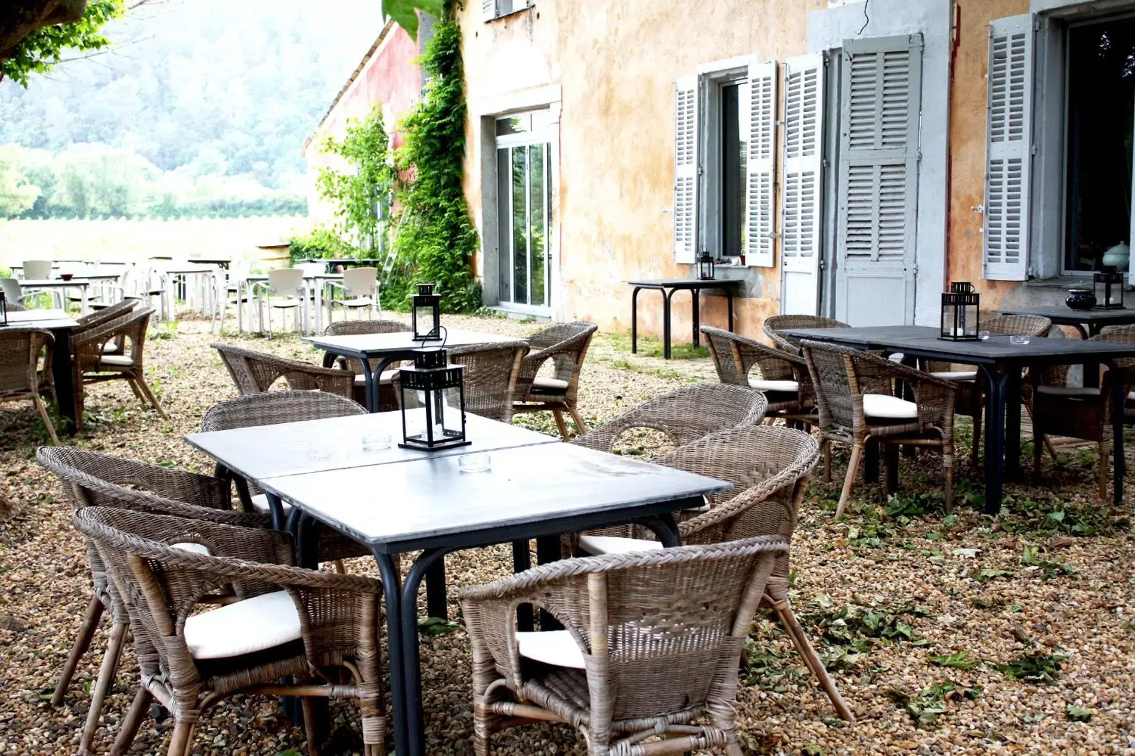 Patio, Restaurant/Places to Eat in Domaine Regis Freres