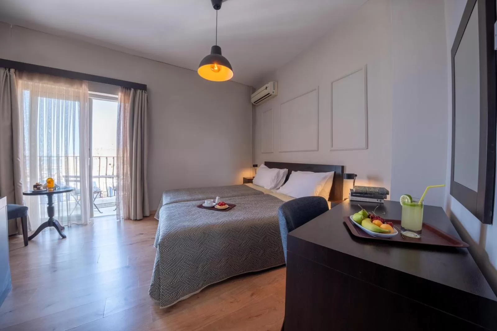 Bed in Kyrenia British Harbour Hotel