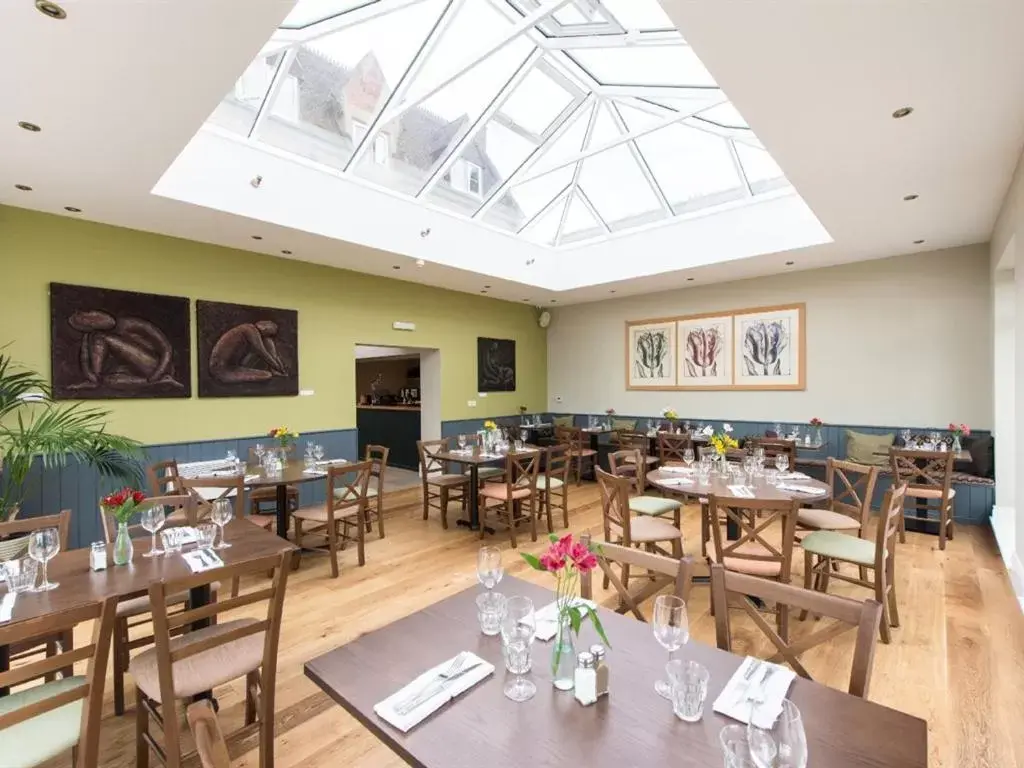 Dining area, Restaurant/Places to Eat in The Cliffe at Dinham