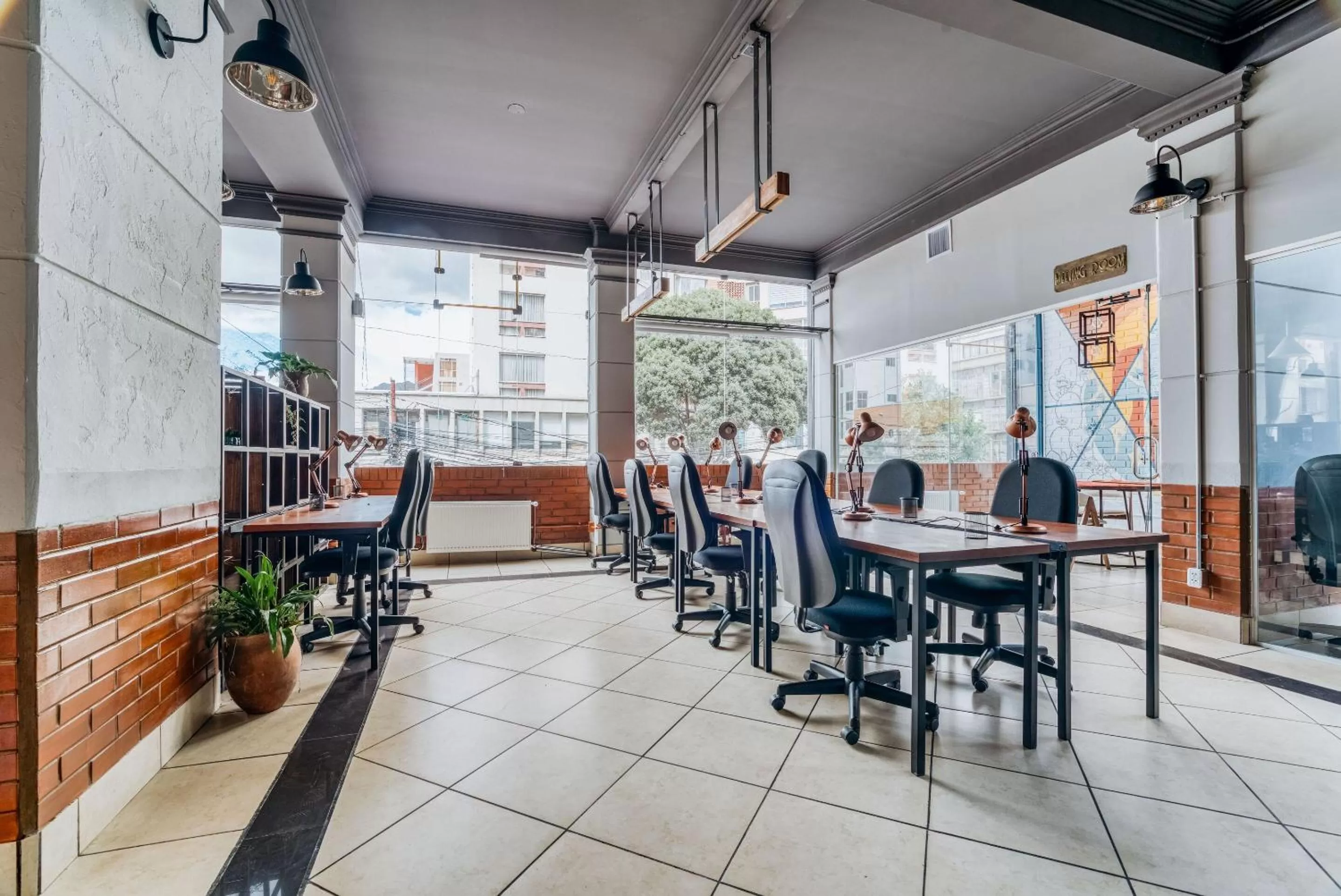 Business facilities in Selina La Paz