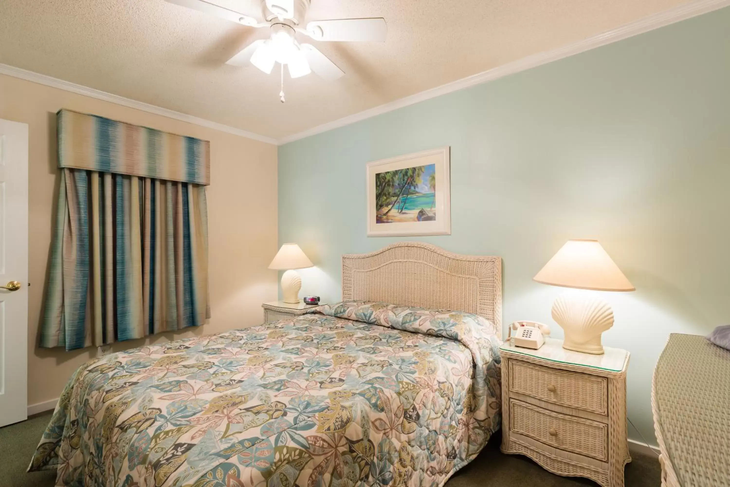 Bedroom, Bed in A Place at the Beach by Capital Vacations