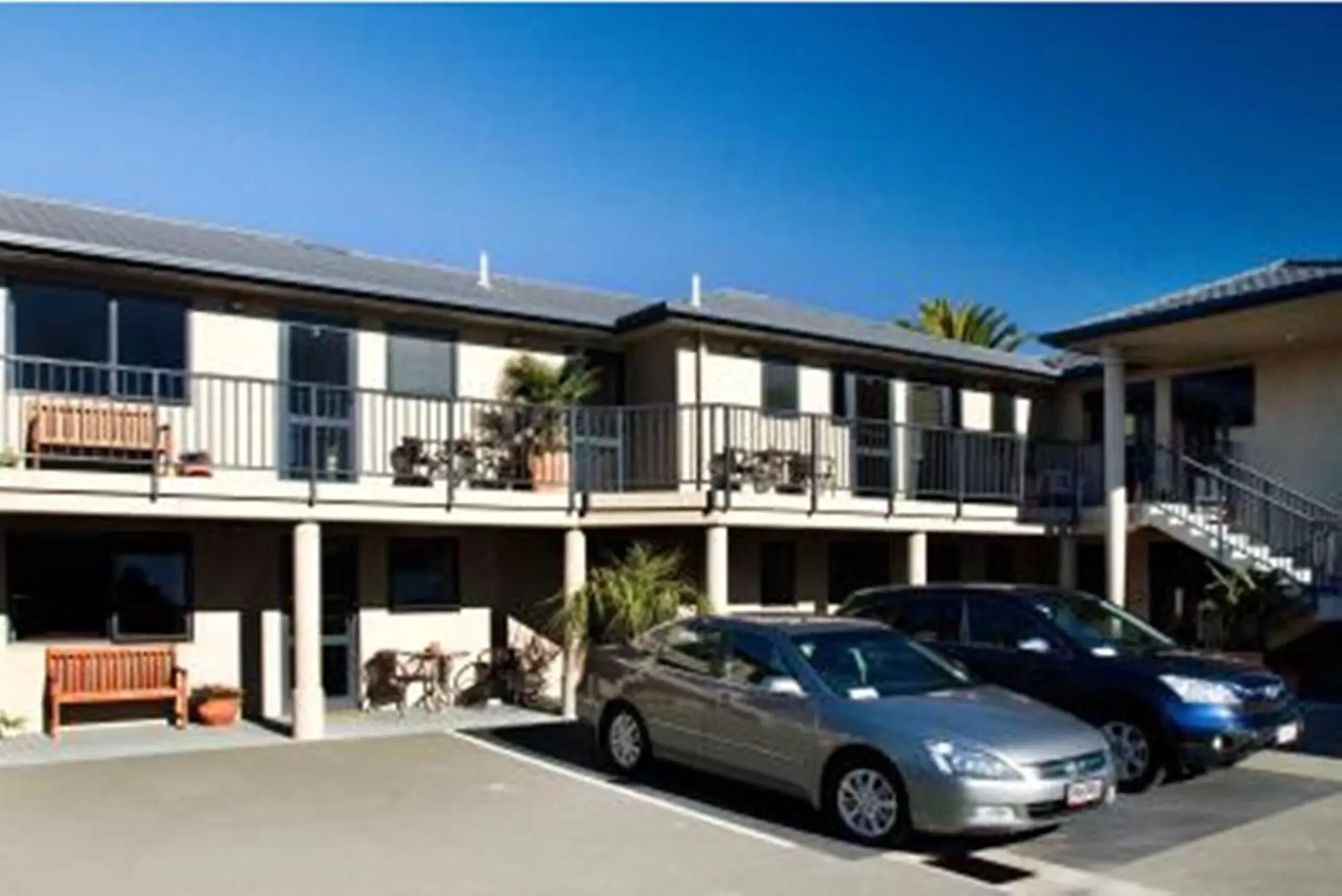 Property Building in Blenheim Palms Motel