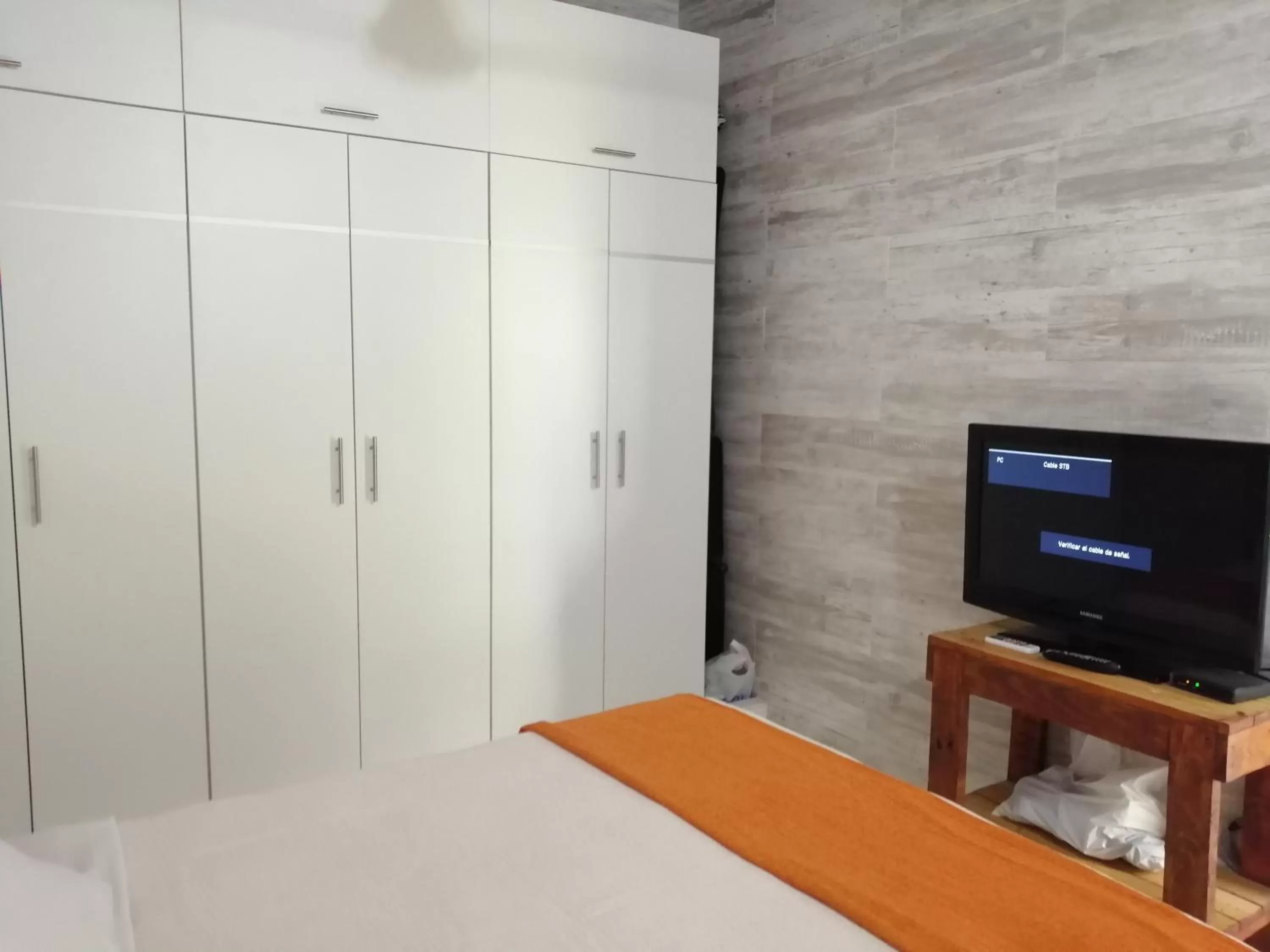 TV and multimedia, Bed in Granados