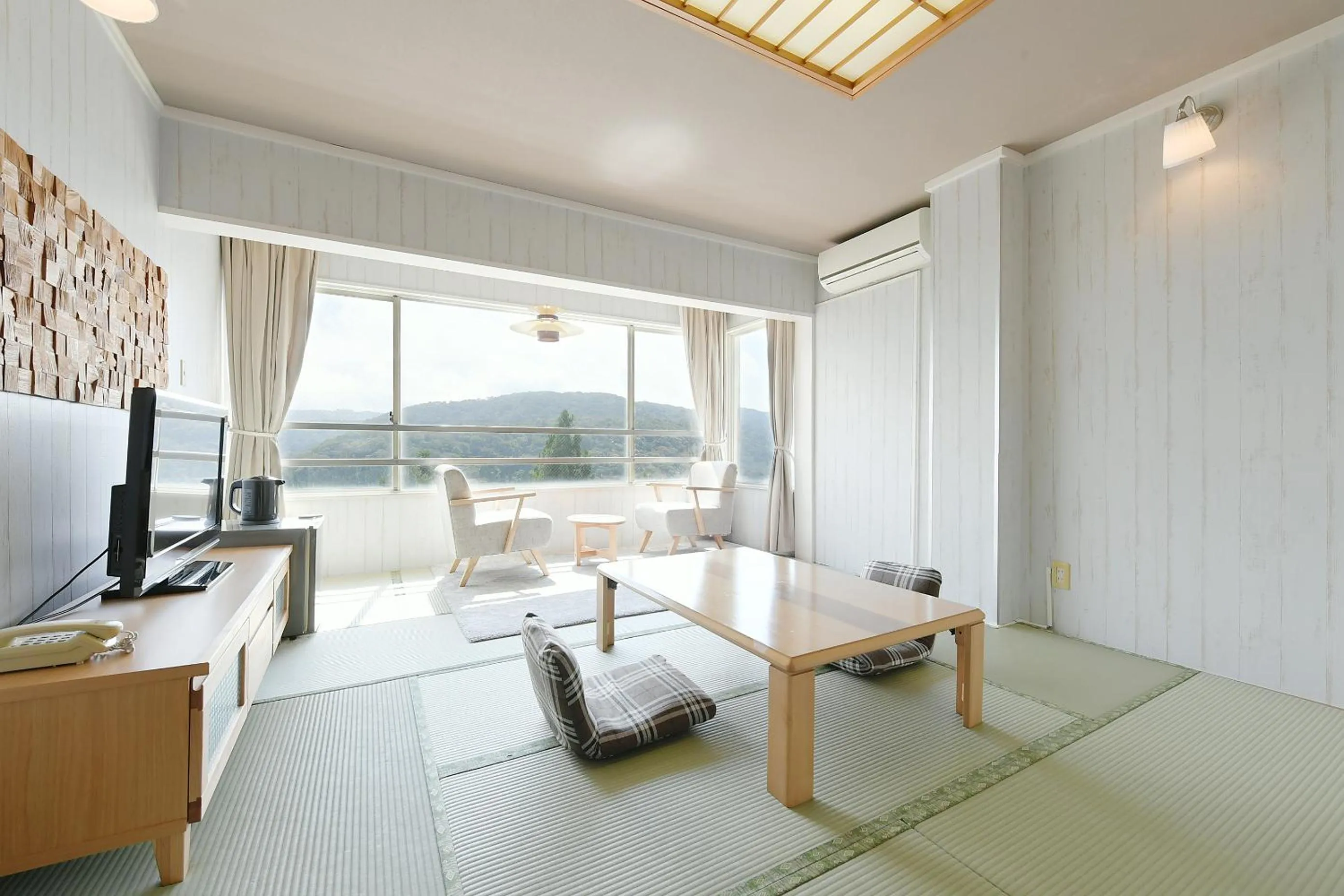 Photo of the whole room in Hotel Ra Kuun