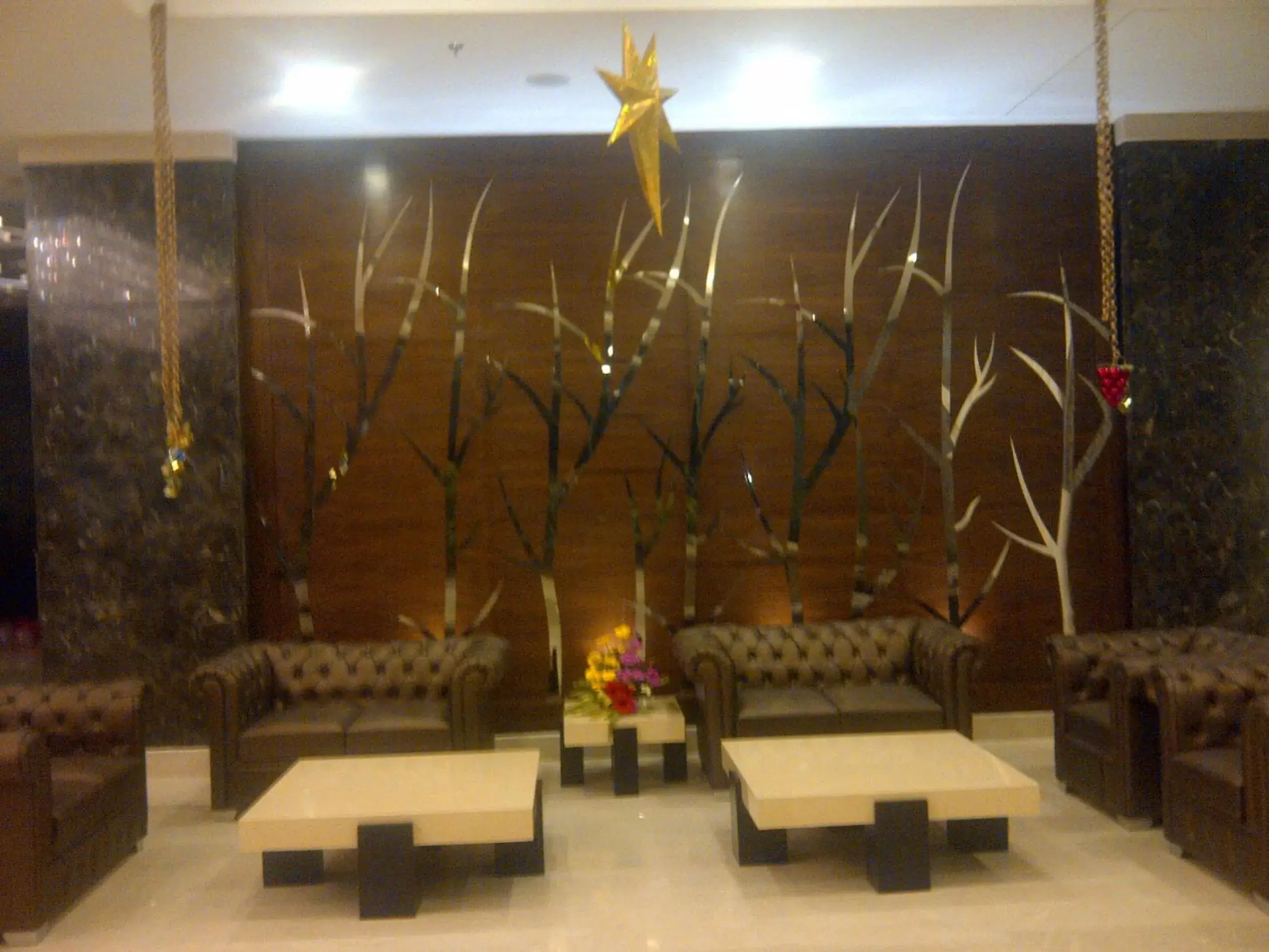 Lobby or reception in Ramada Jamshedpur Bistupur