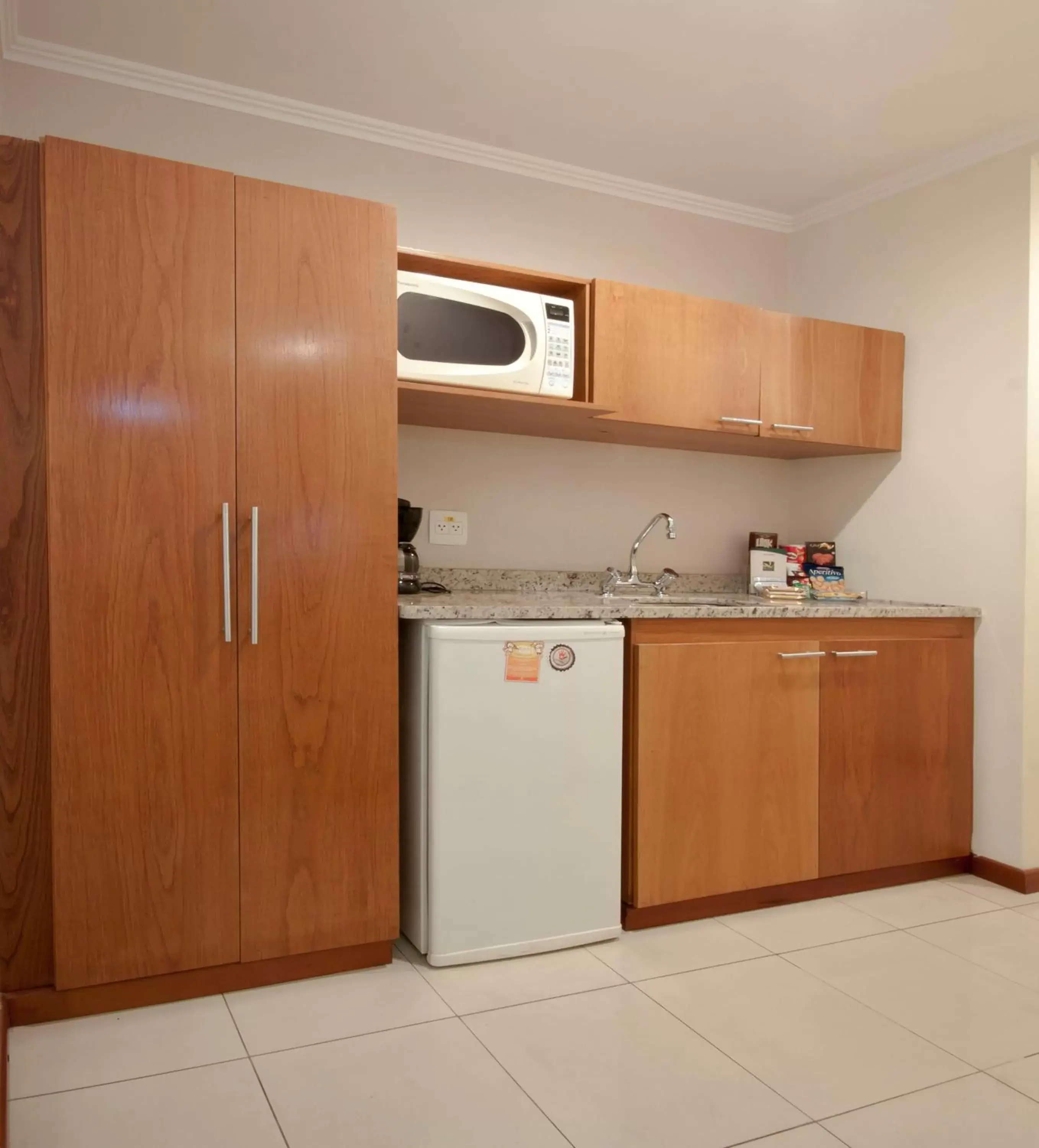 Kitchen or kitchenette in Quality Suites Vila Olimpia