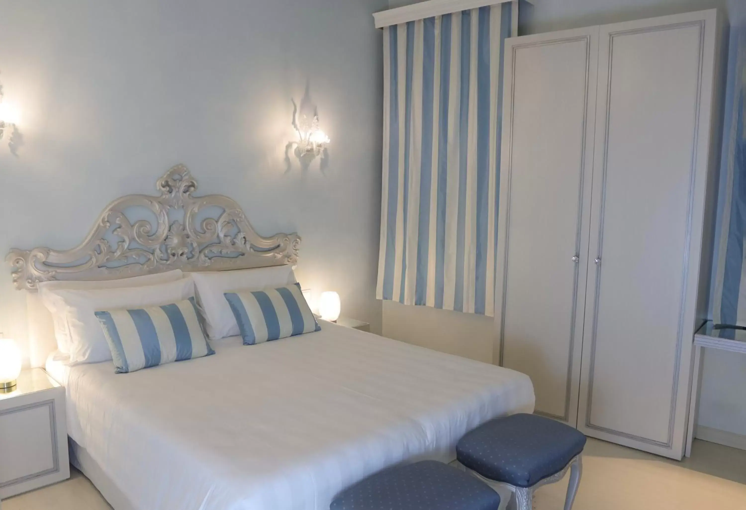 Bed in Relais Venezia