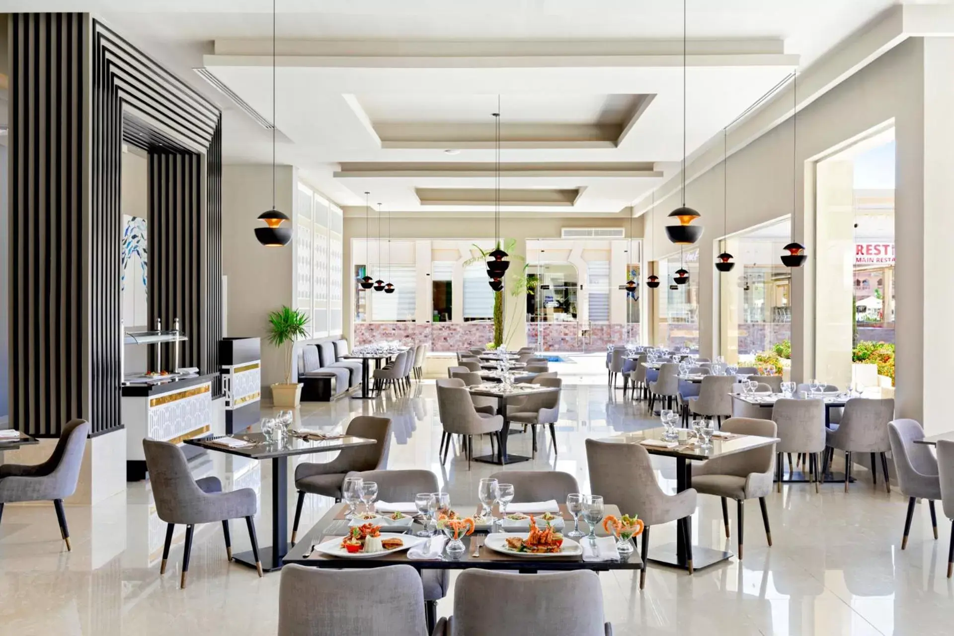 Restaurant/Places to Eat in Pickalbatros Aqua Vista Resort - Hurghada
