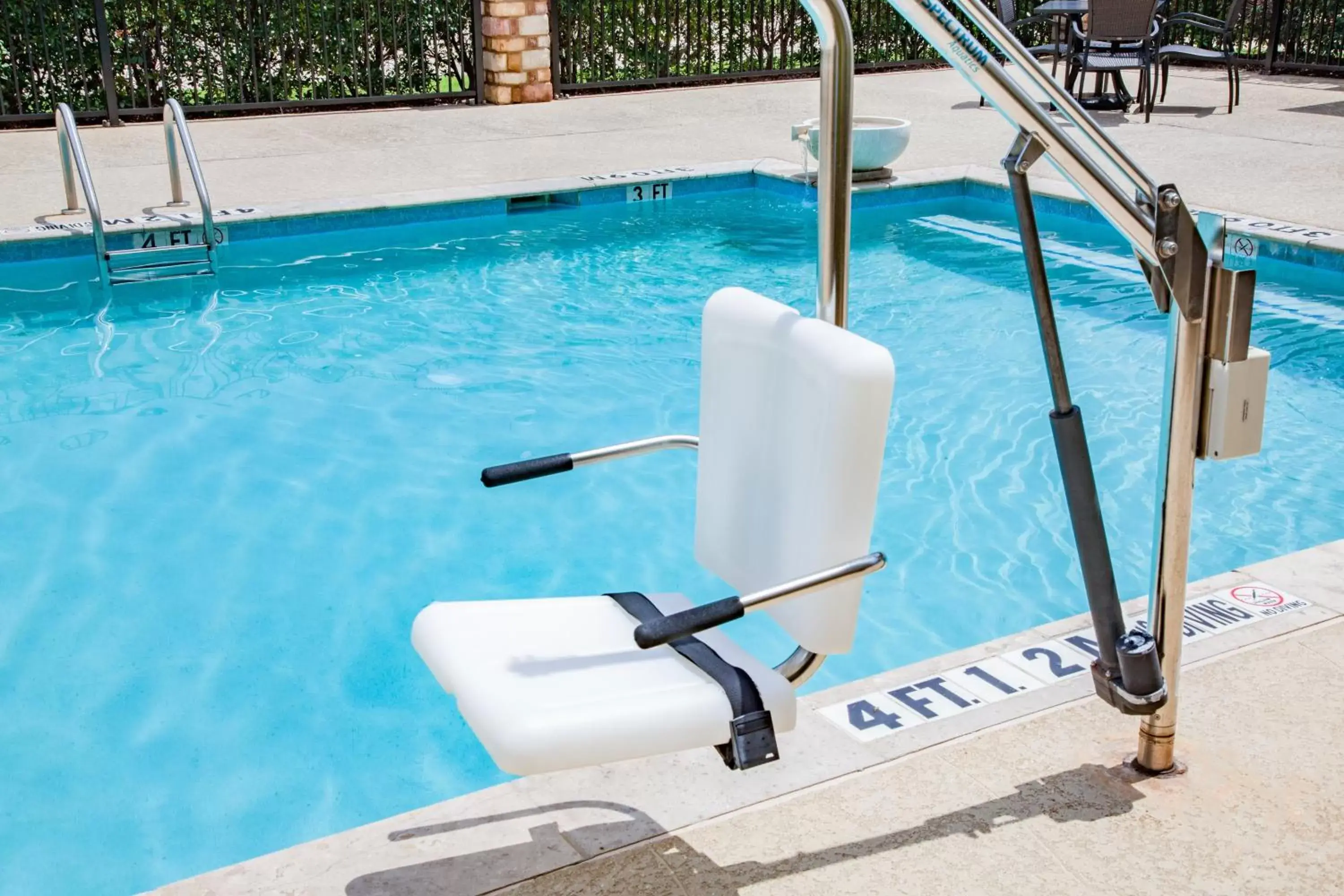 Swimming Pool in Holiday Inn Express & Suites Texarkana, an IHG Hotel